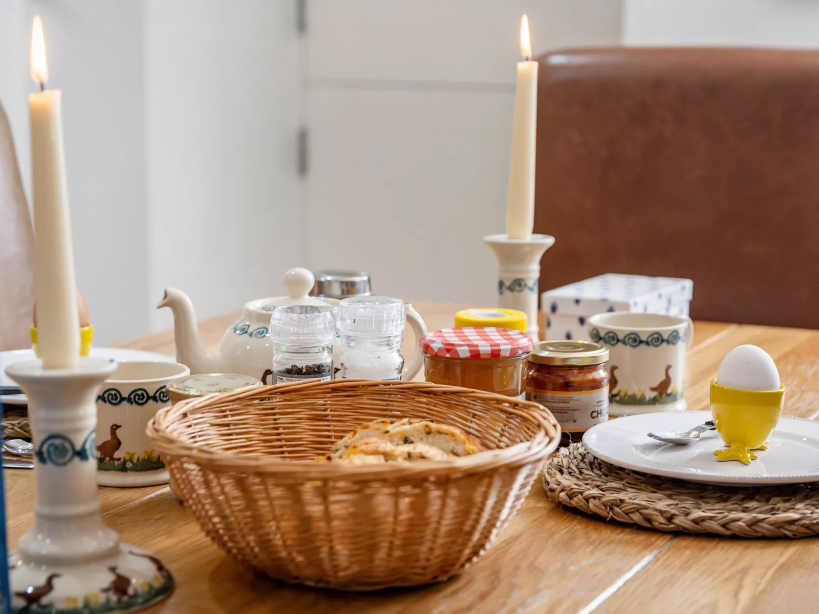 Middle Warble Stables-Dedans