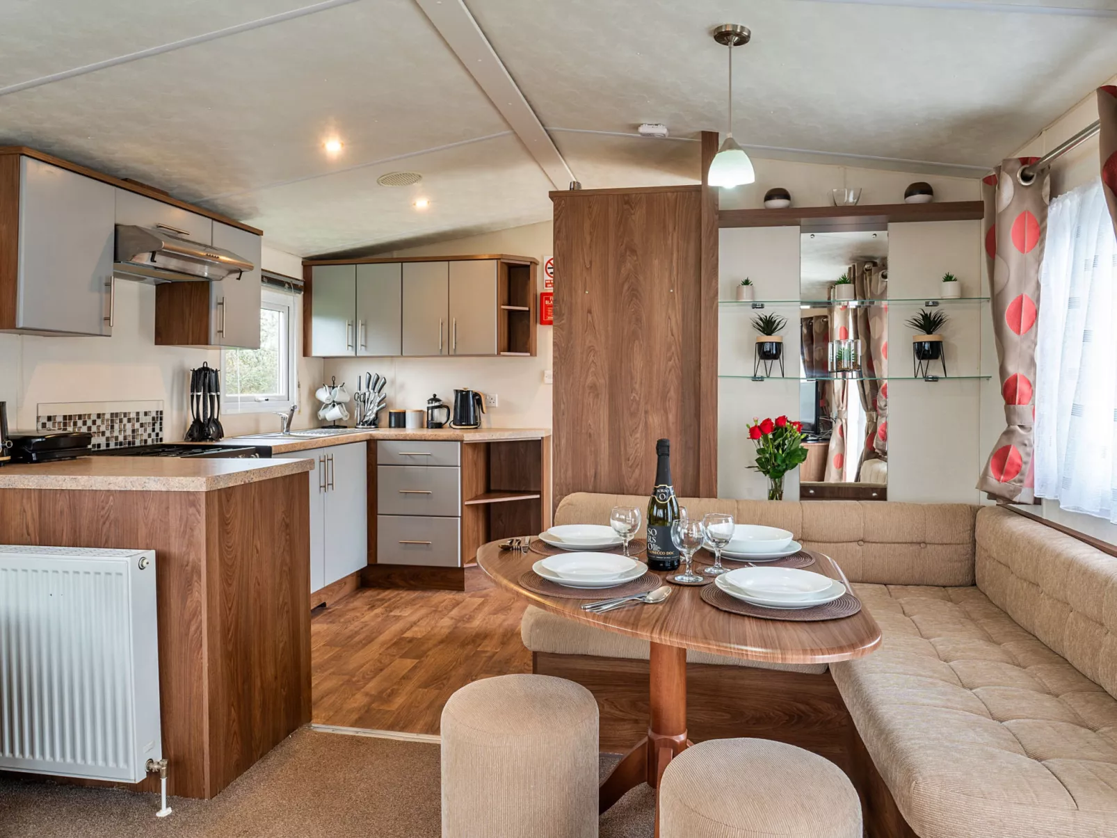 Phoenix Retreat-Inside