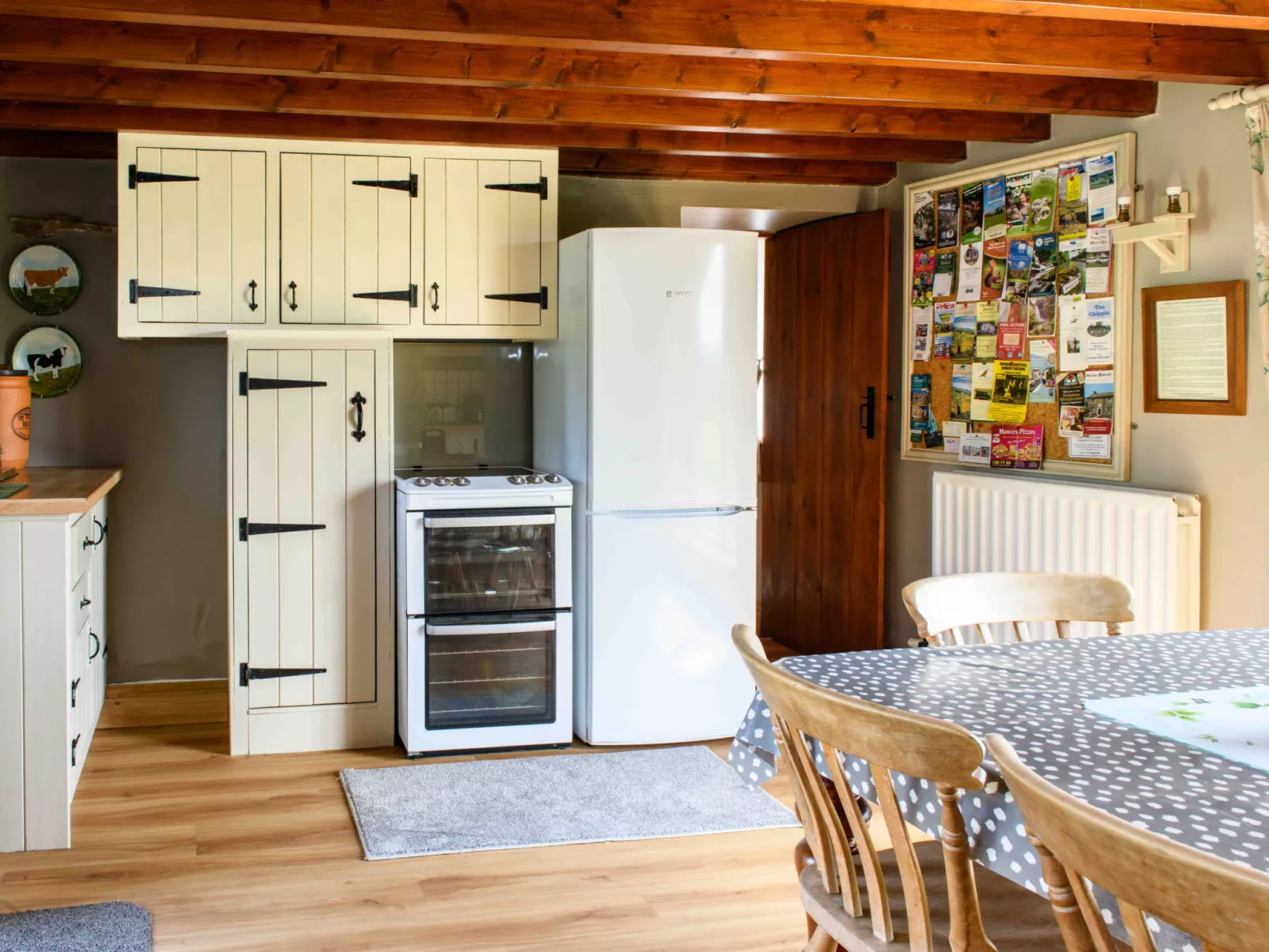 Shepherds Cottage at Mile House Farm-Inside
