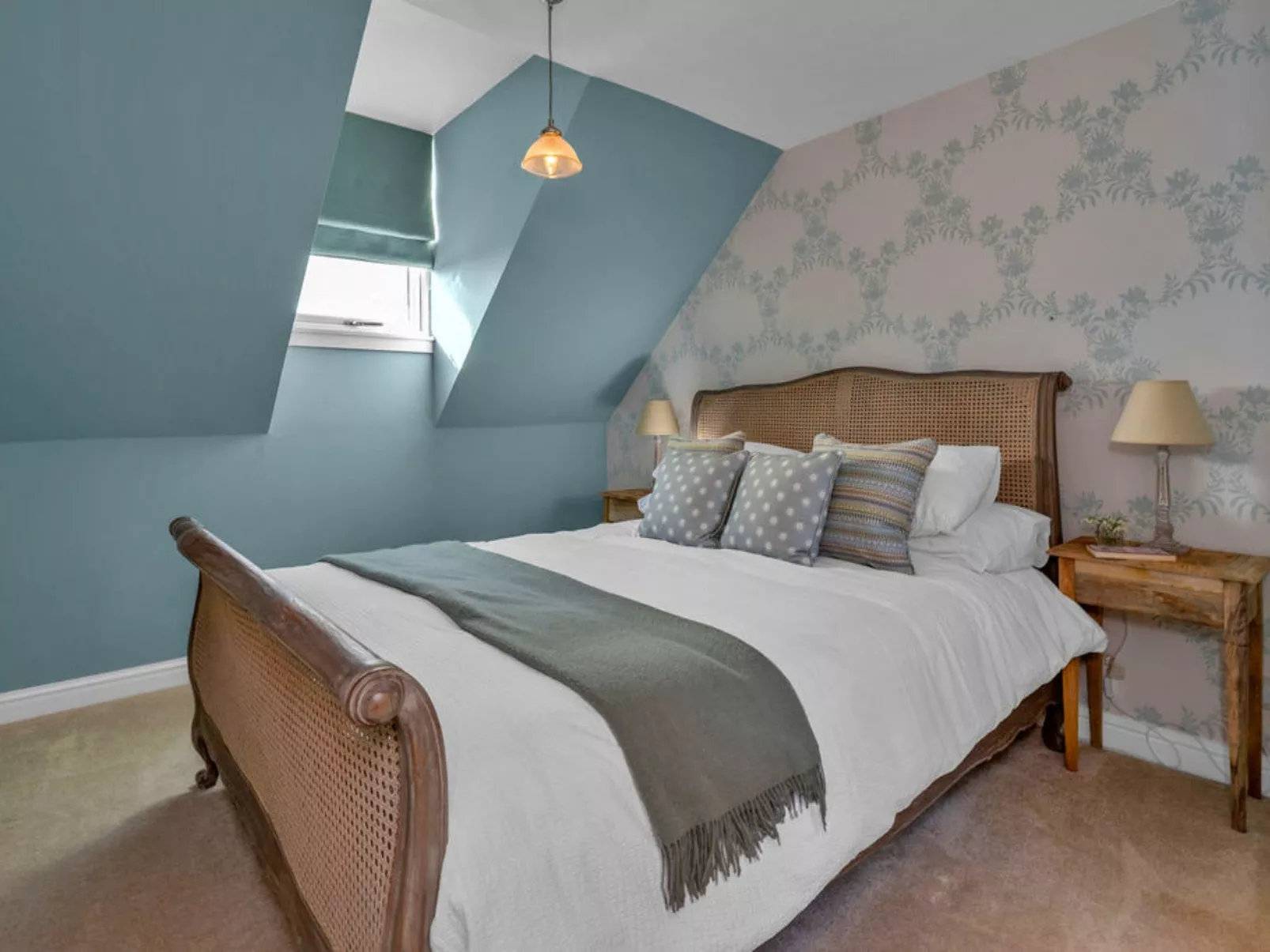 The Wheel House-Dedans