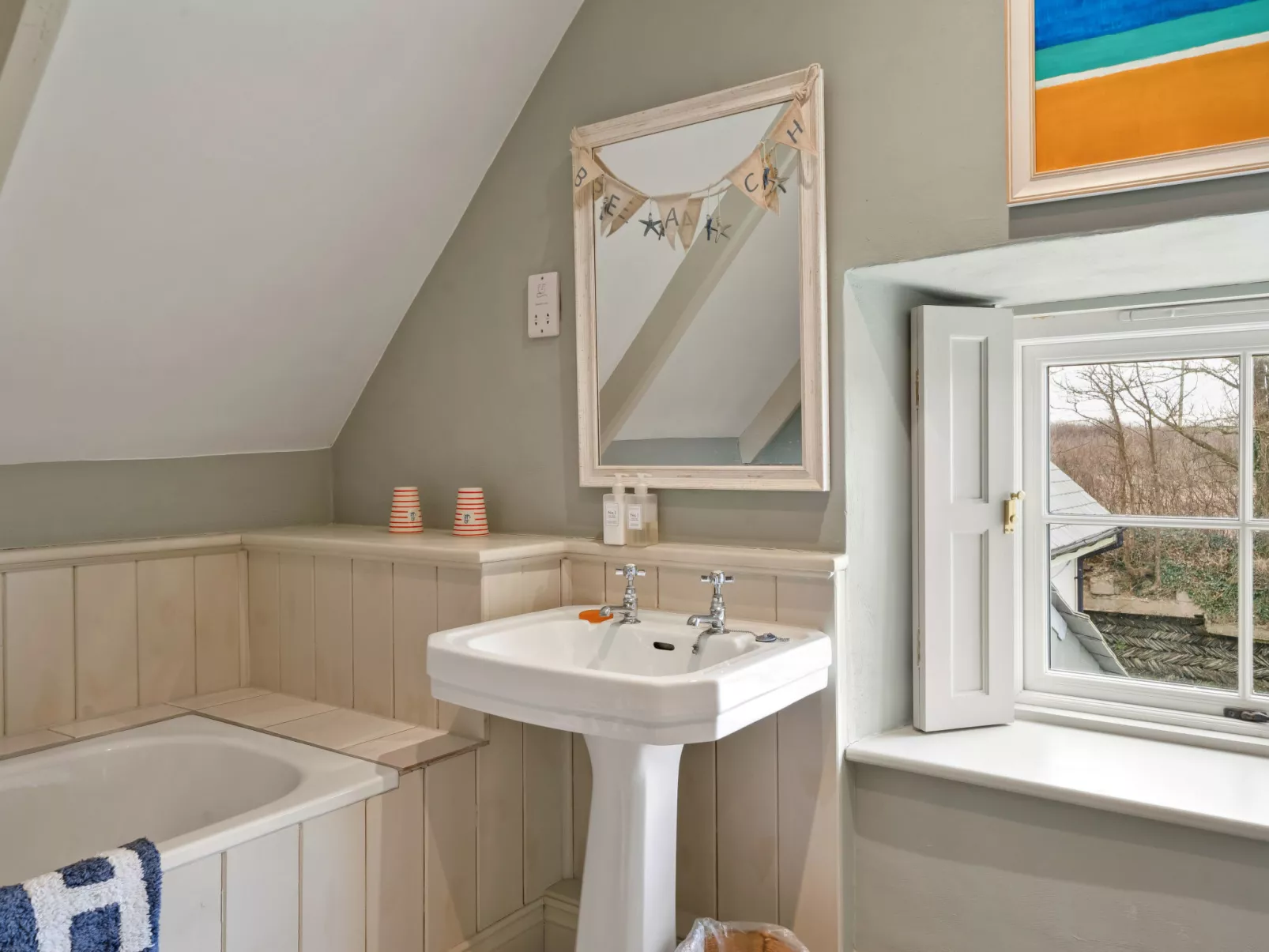 St Eval School House-Dedans