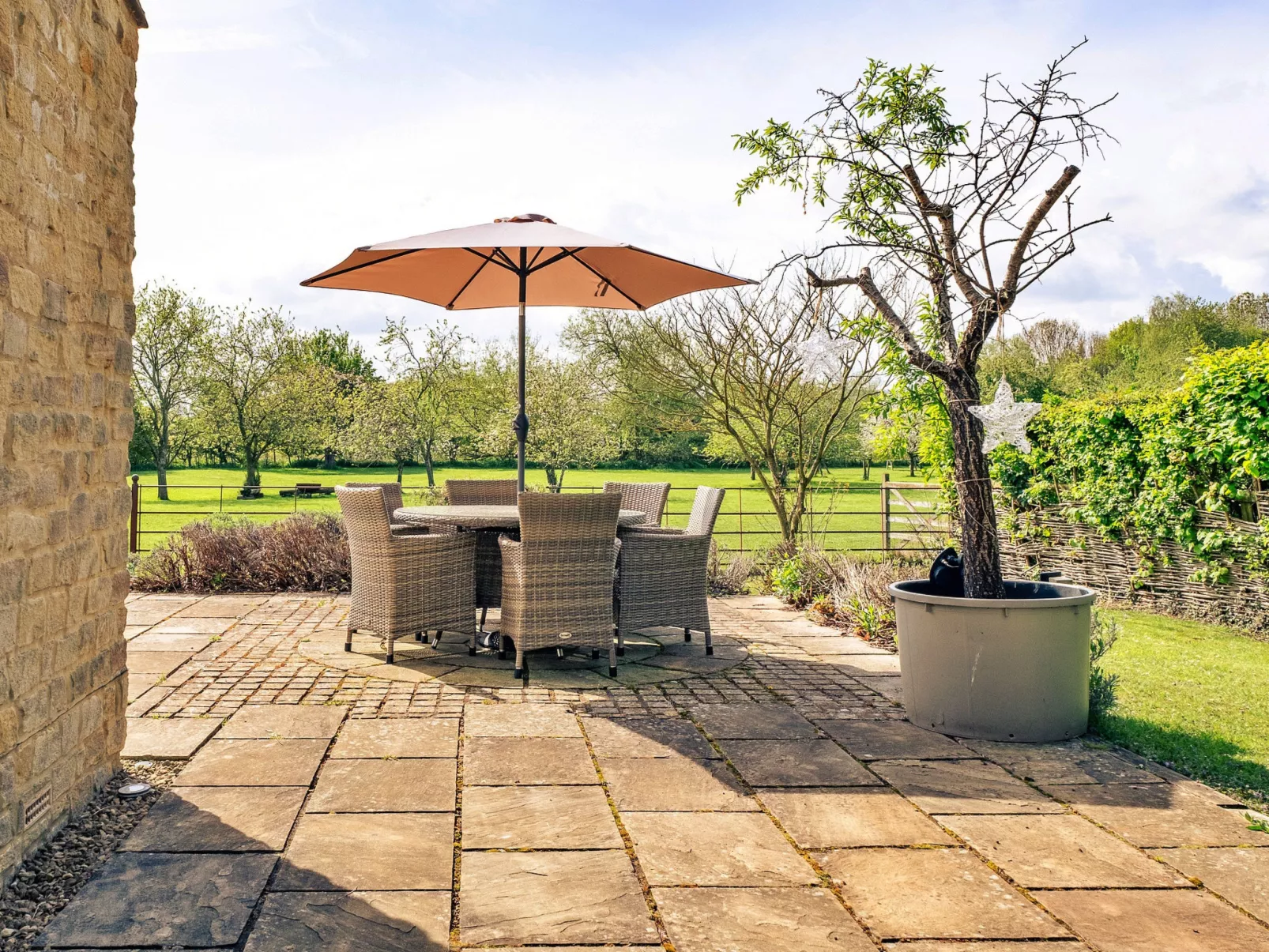 Windfall Cottage-Dehors