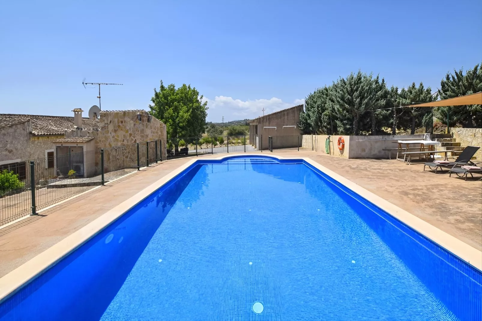 CA CLADERA  RAFAL ROIG - Schwimmbad
