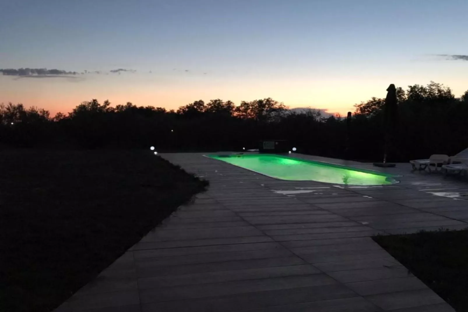 House in Nature-Swimming pool