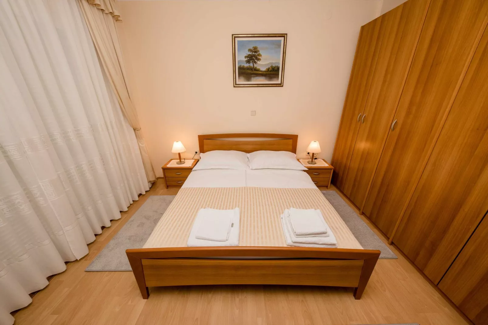 Guest House Villa Anggela - Comfort Triple room with Balcony and Sea View (Br4)-Indoor