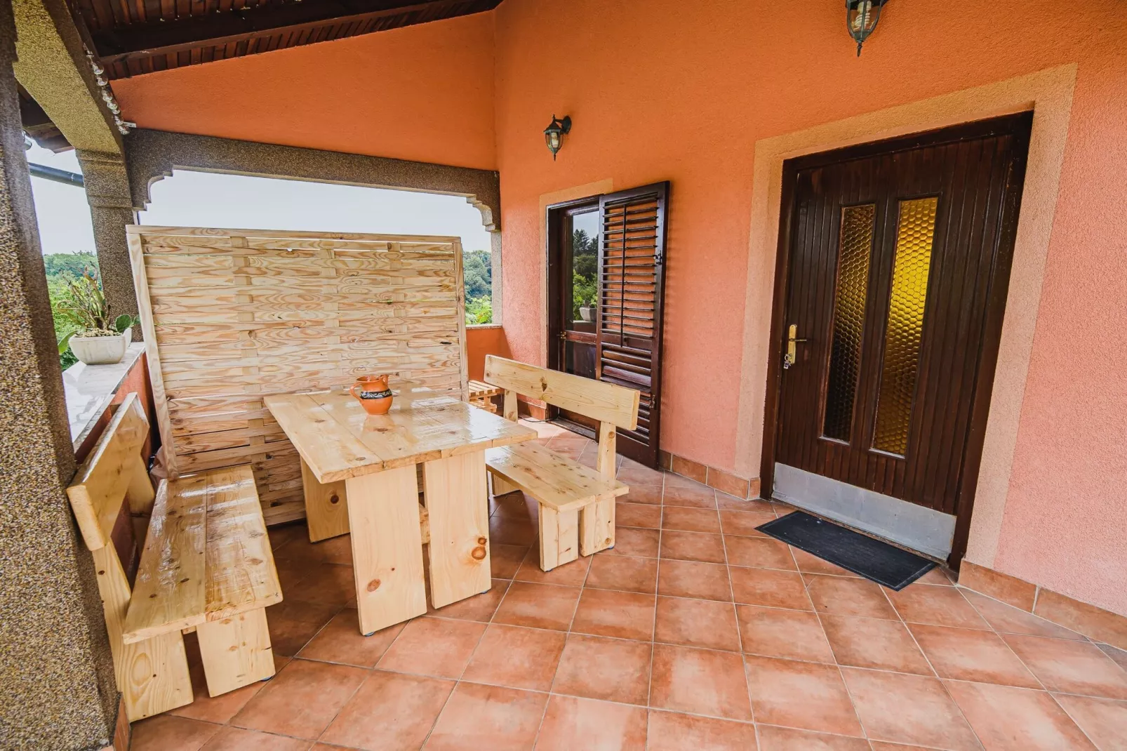 Harvest Horizon Holiday Home with Sauna - One Bedroom Holiday Home-Outdoor