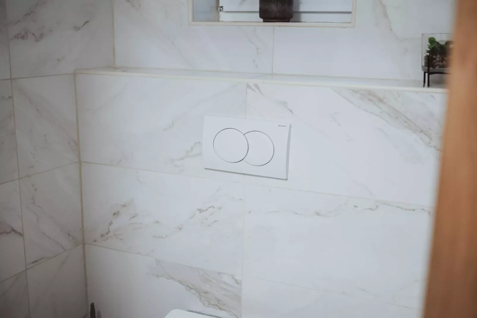 Cozy Holiday Home with Fireplace and Scenic Hills in Bistrica ob Sotli - Two Bedroom Holiday Home-Bathroom