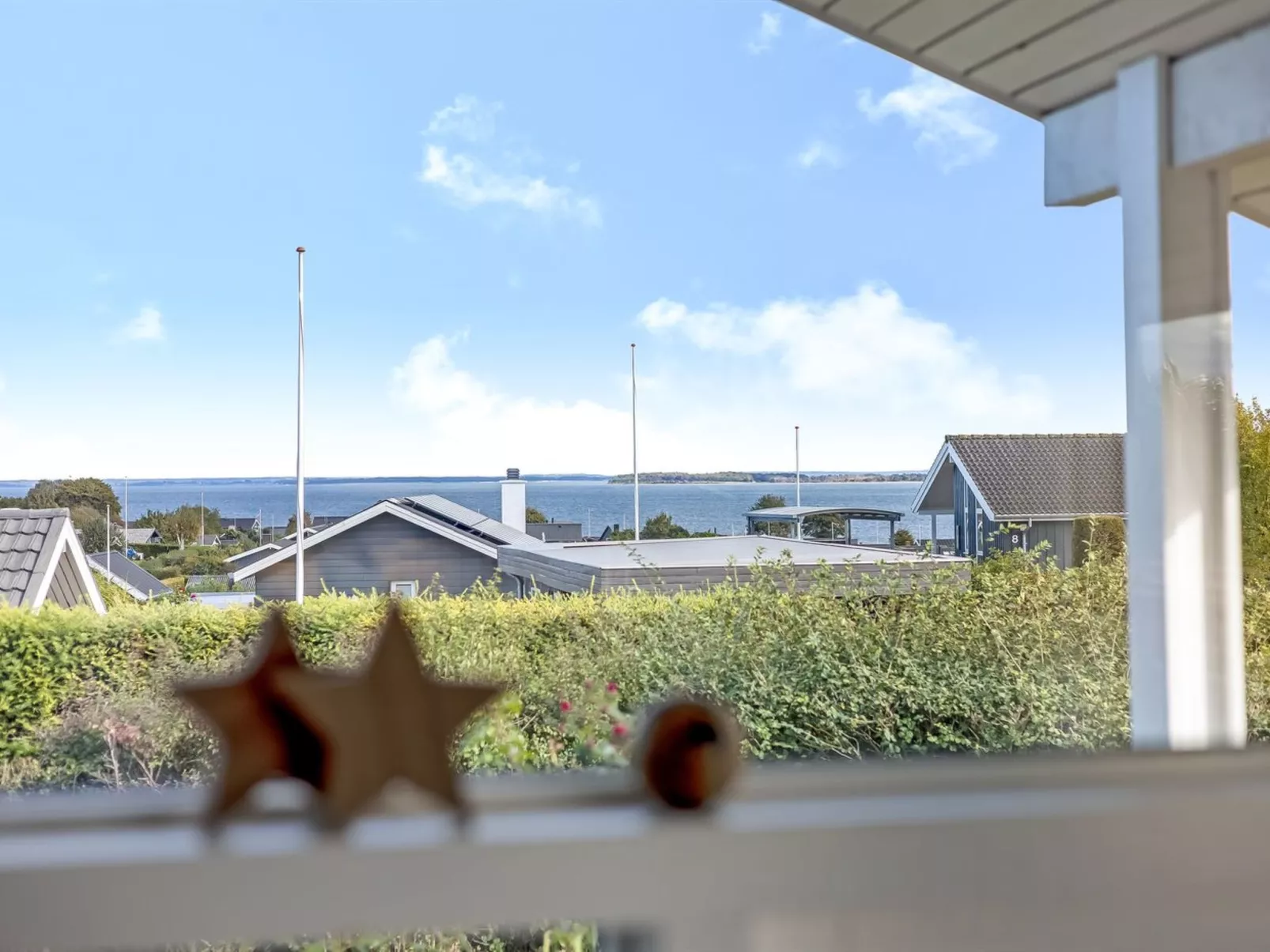 "Tjarven" - 350m from the sea-Draußen