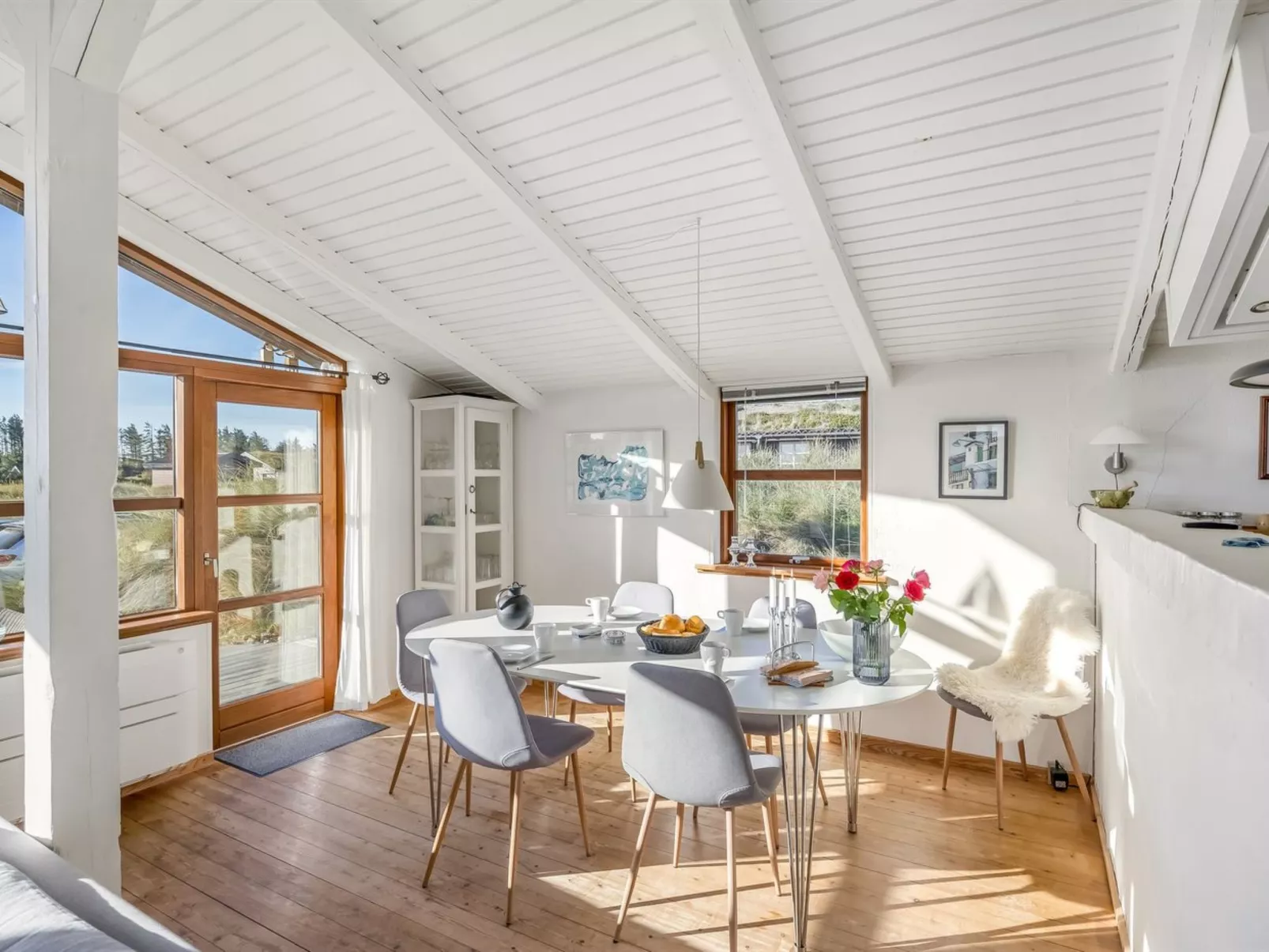 "Sigbritt" - 750m from the sea-Inside