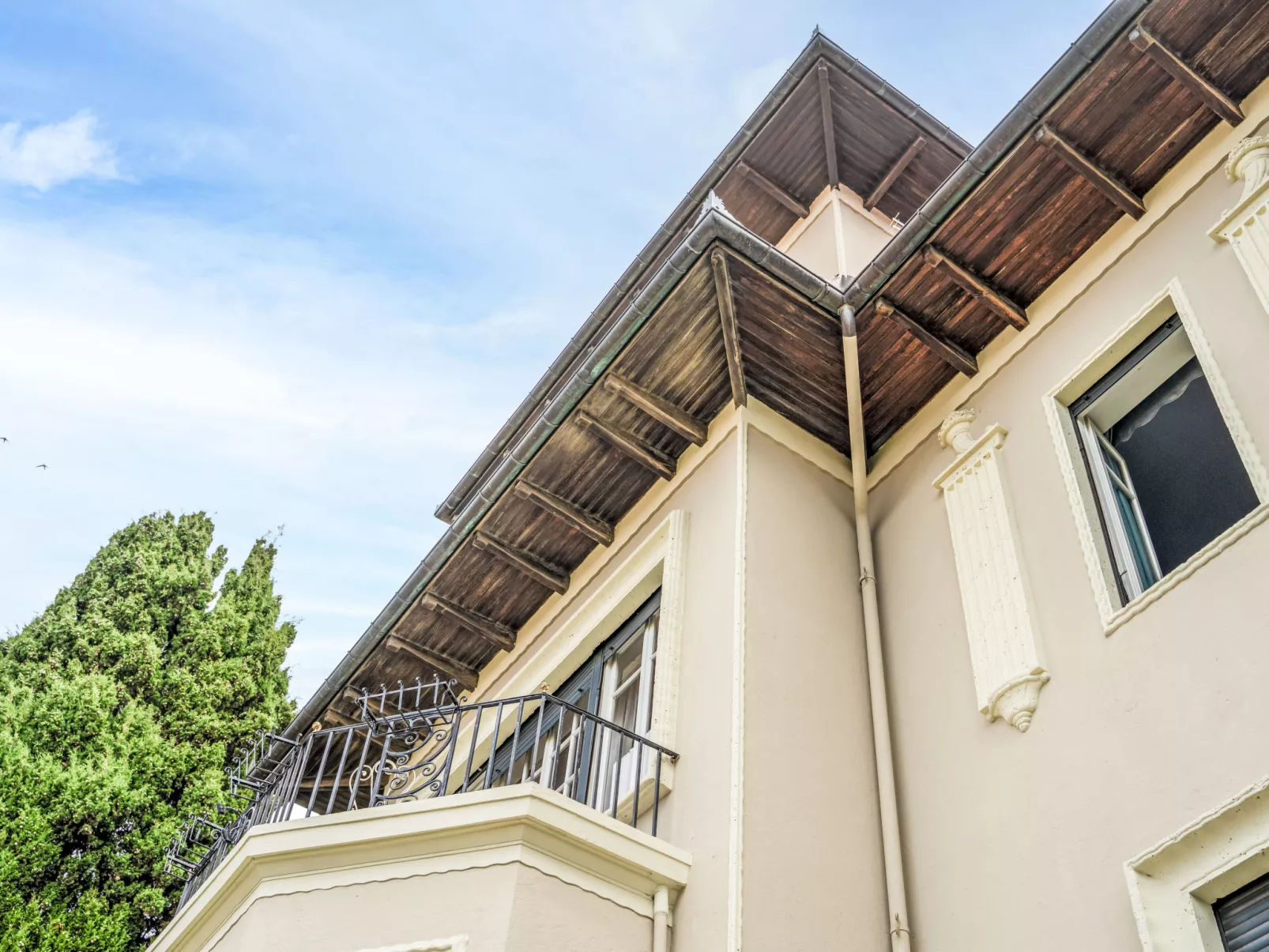 Villa Pinarello-Outside