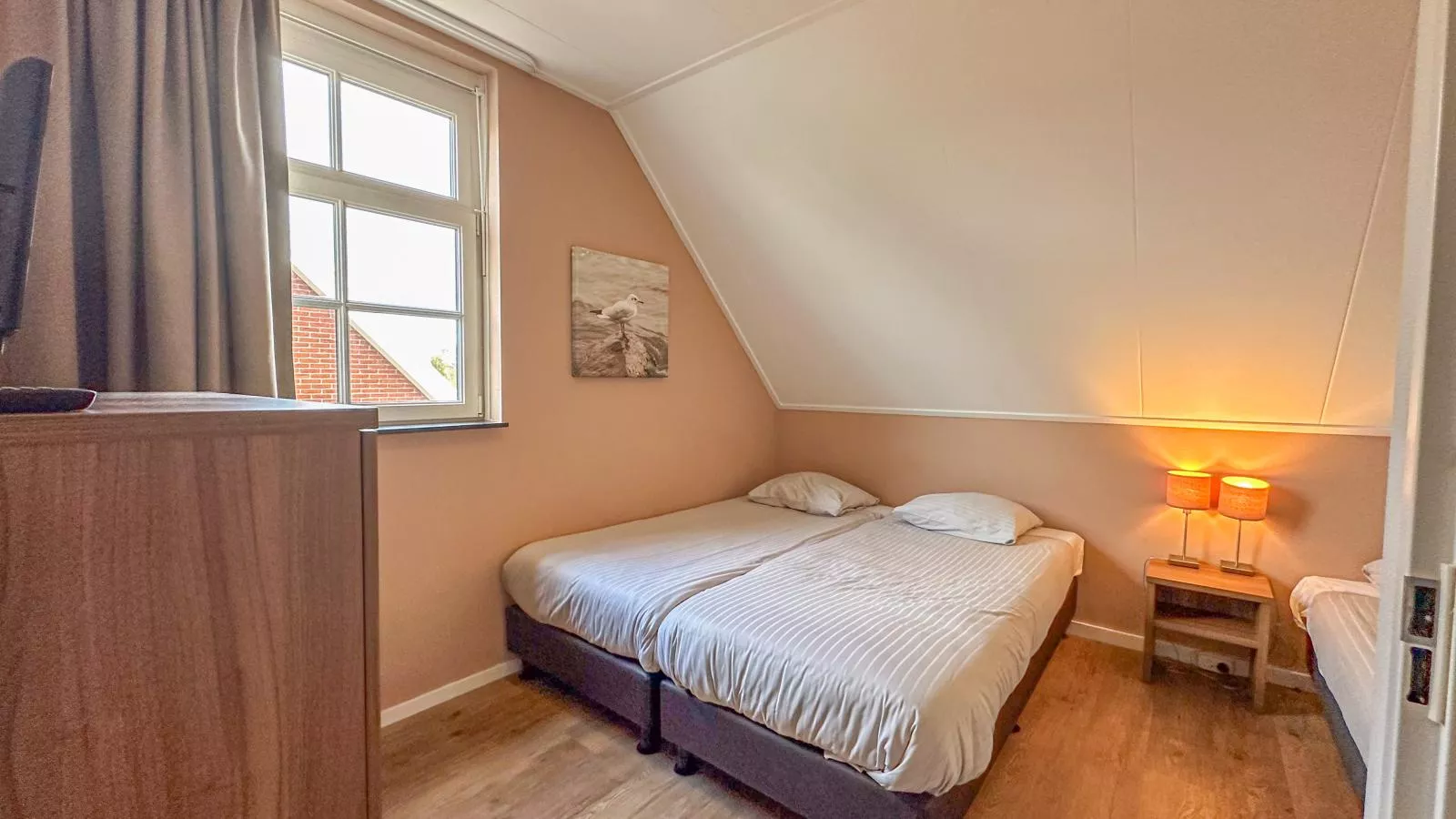 Dune Design 39-Bedroom