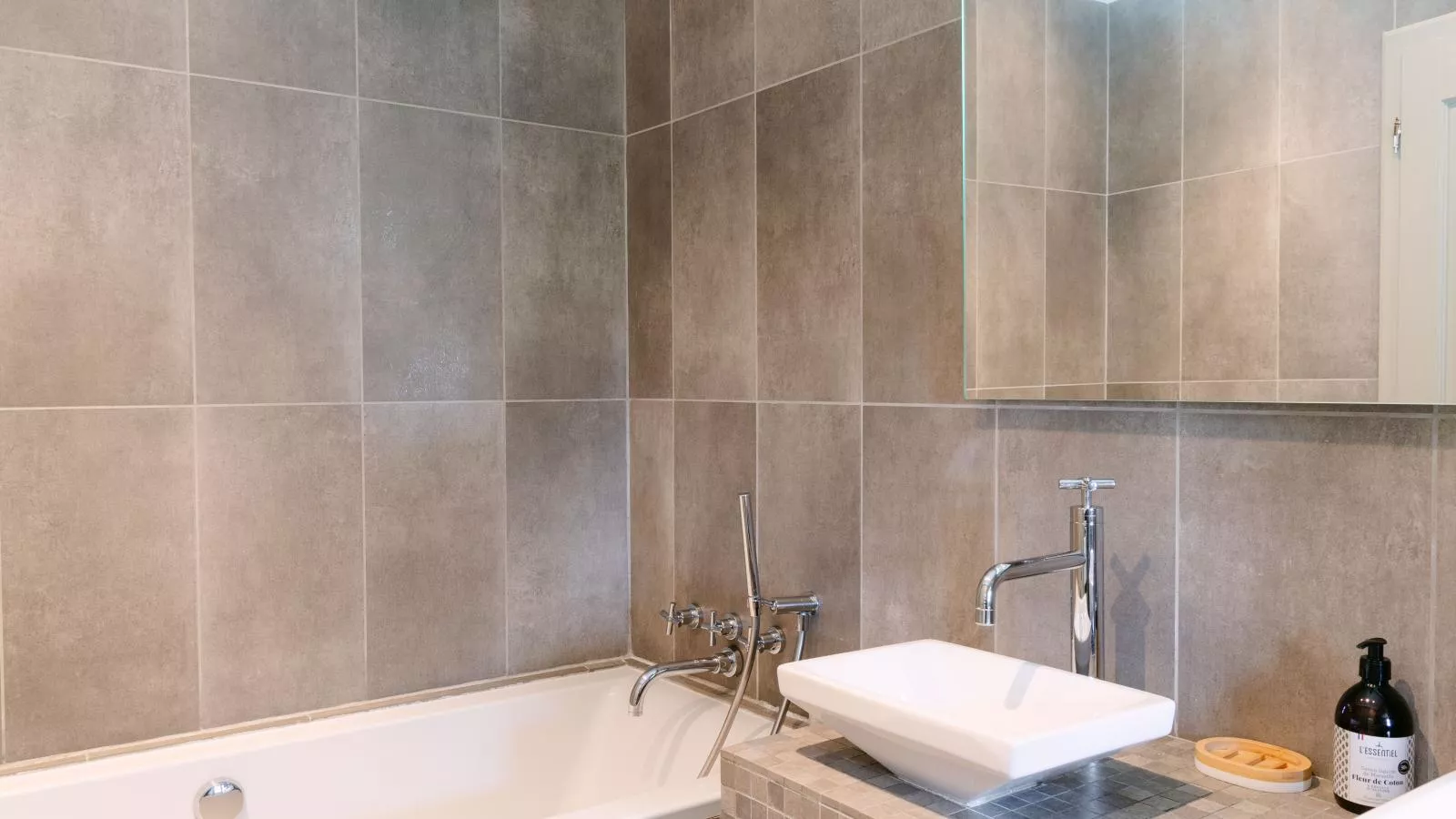 Chateau la Perle-Salle de bain