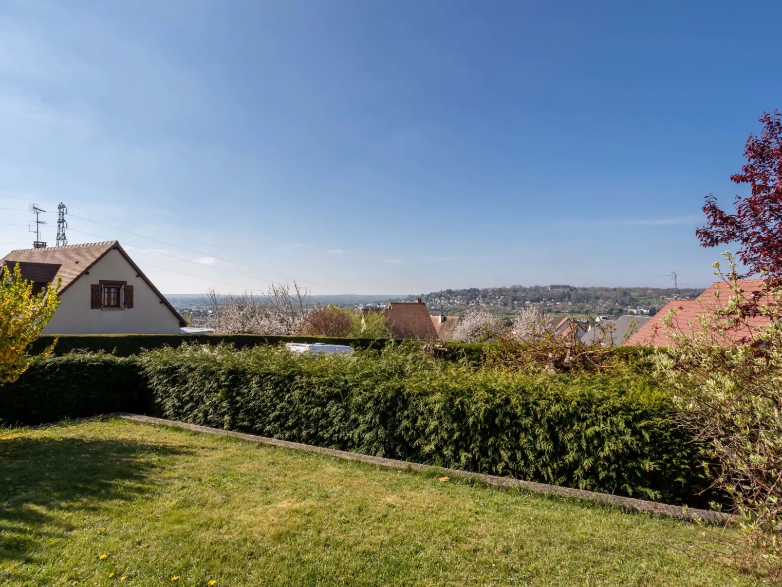 Les Jonquilles-Draußen