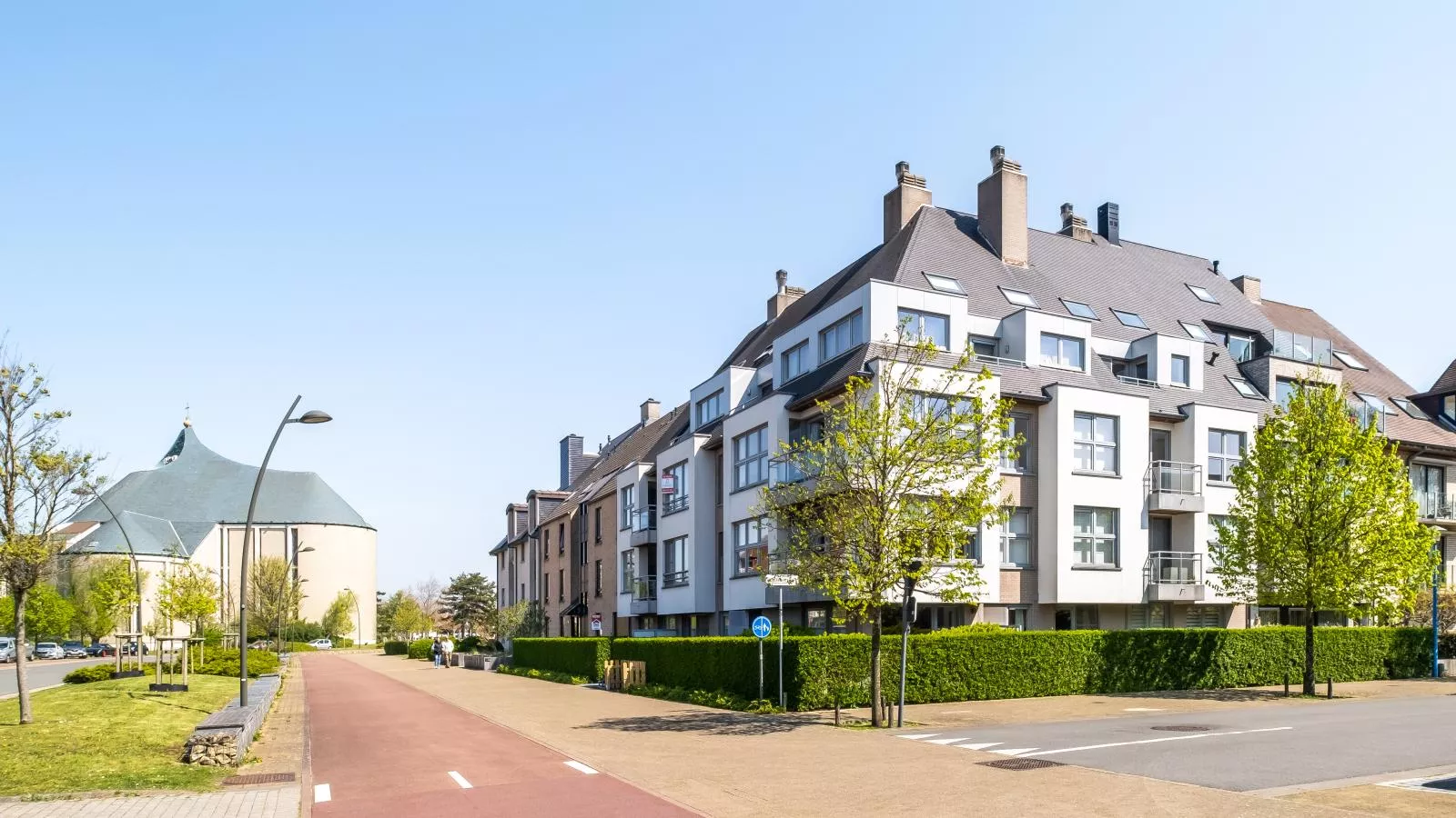 Aan Zee-Außenbereich Sommer