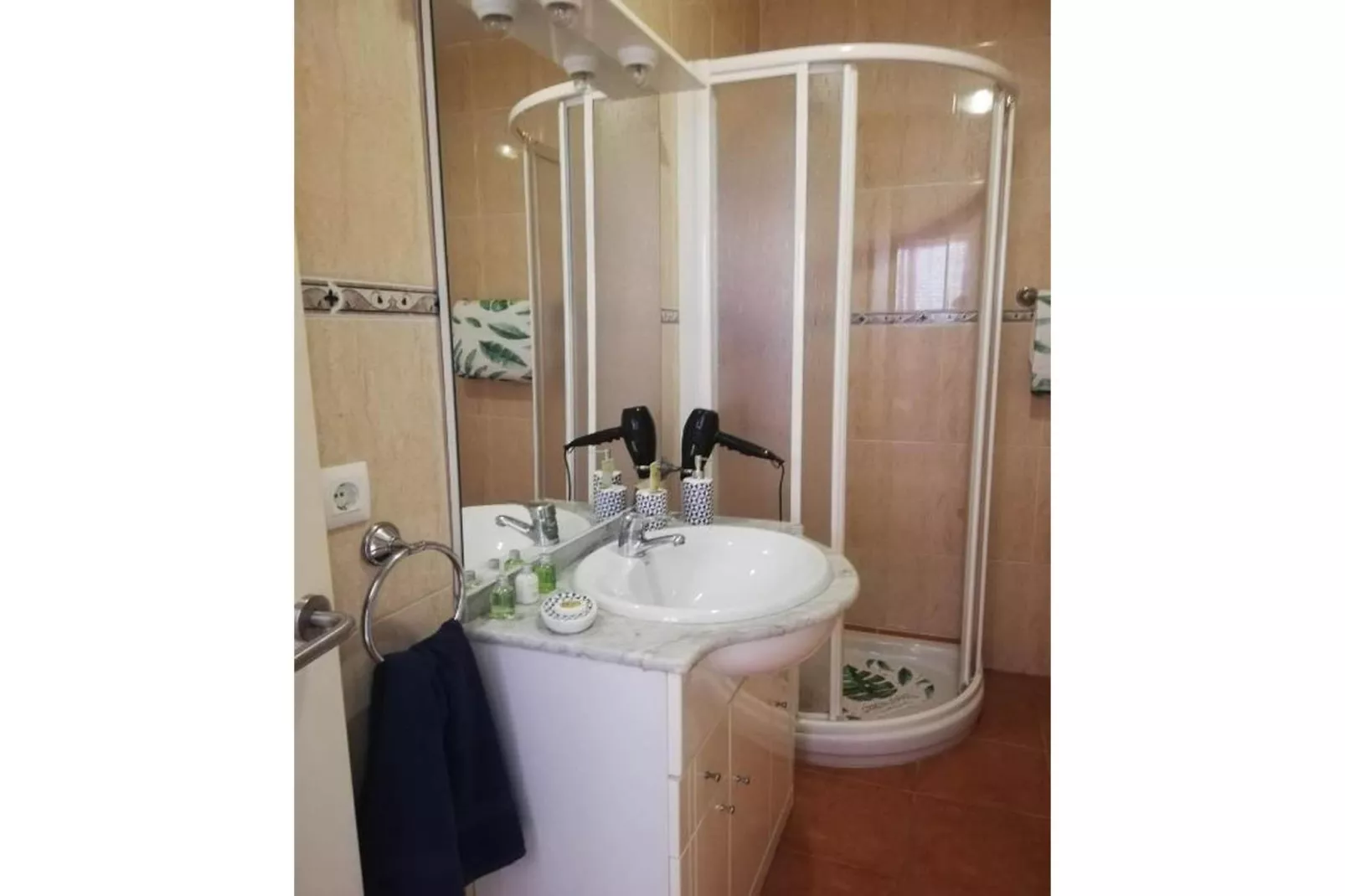 CT 369 AL - Faro's Apartmento Naturista - Primera Linea Vera Playa-Salle de bain