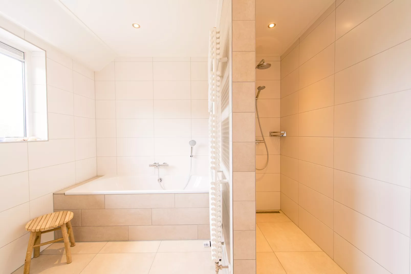 Alegria (9p)-Image-tags.