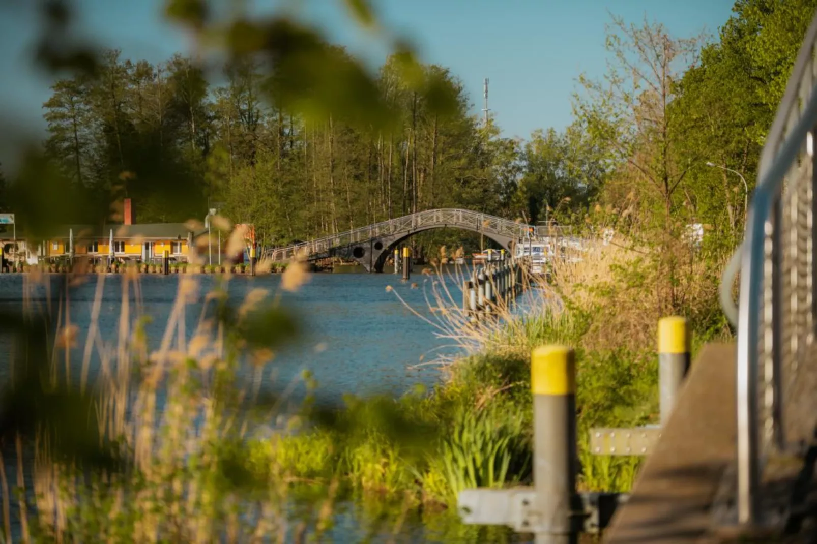 Hausboot in Zehdenick-Zones été à 1 km