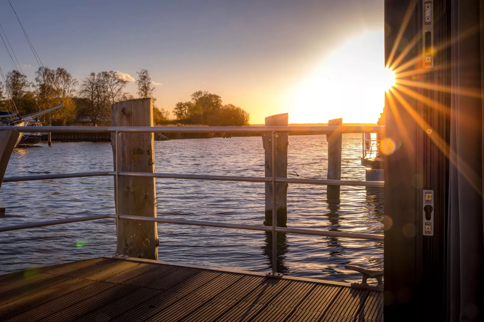 Hausboot in Peenemünde-Terrasse / balcon