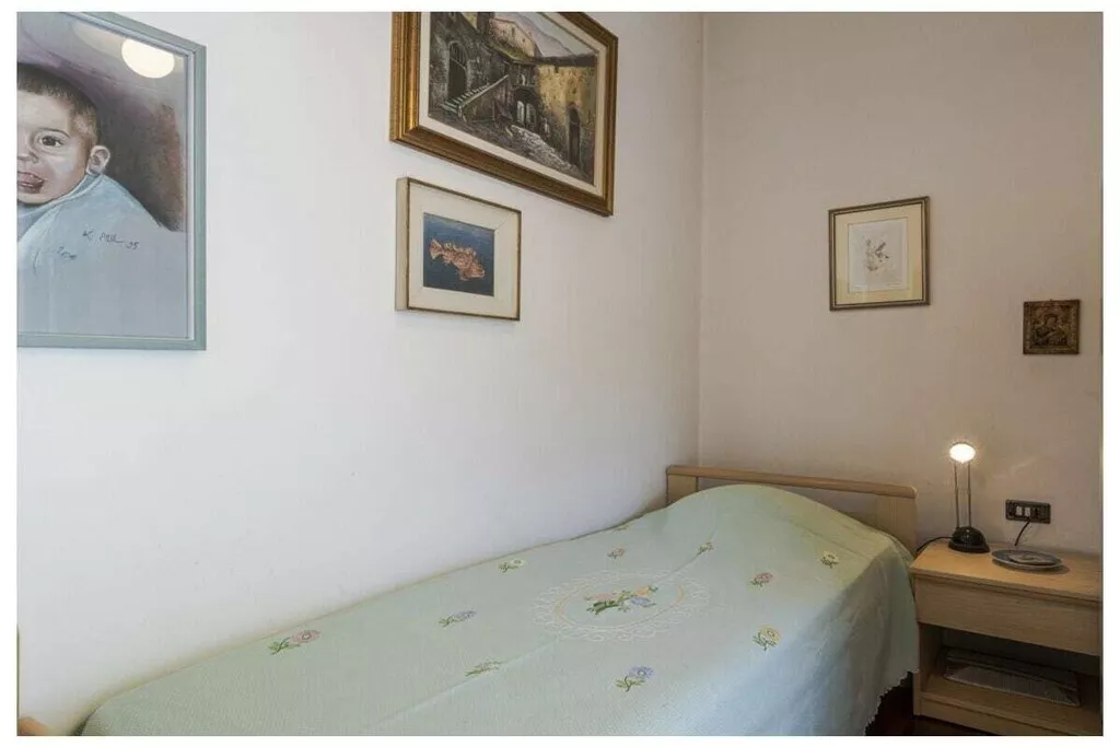 475888-Nicht zugeordnet