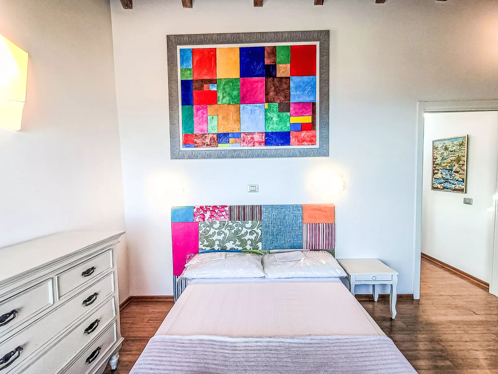 Terrazza con glicine-Drinnen