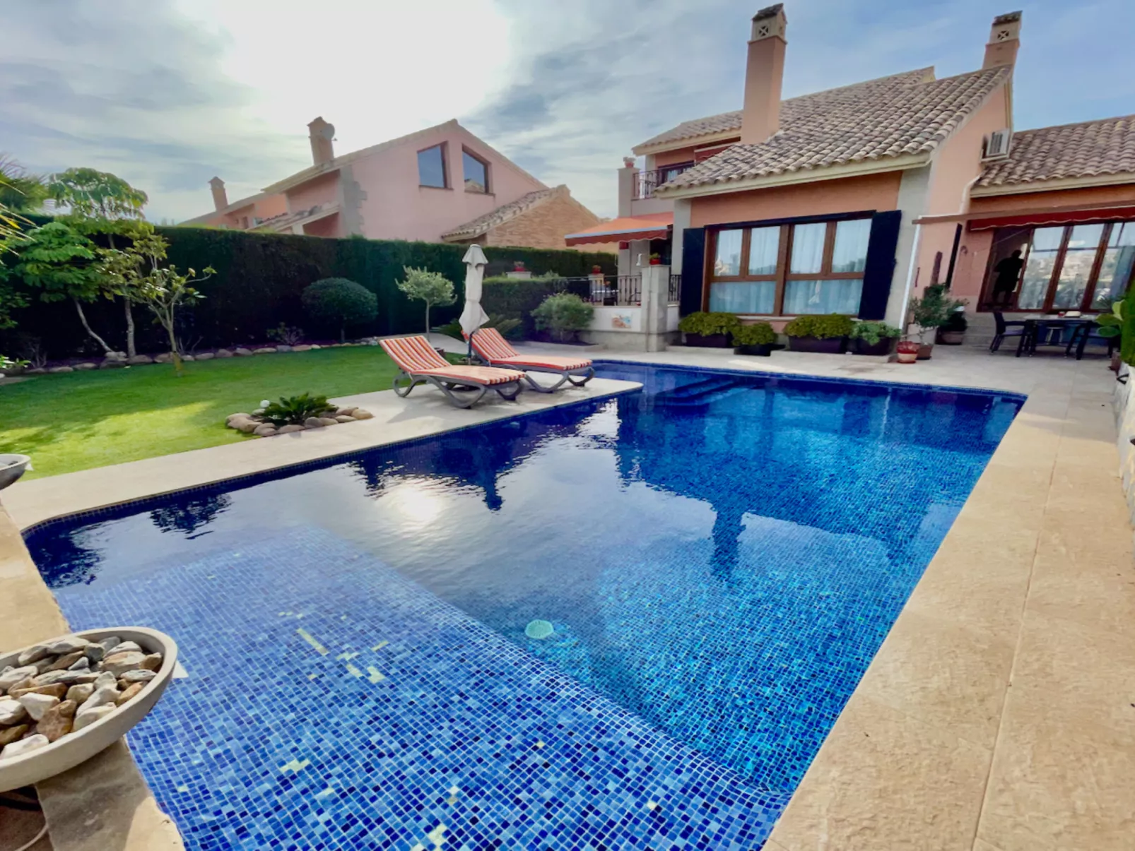 La Finca Frontline-Draußen