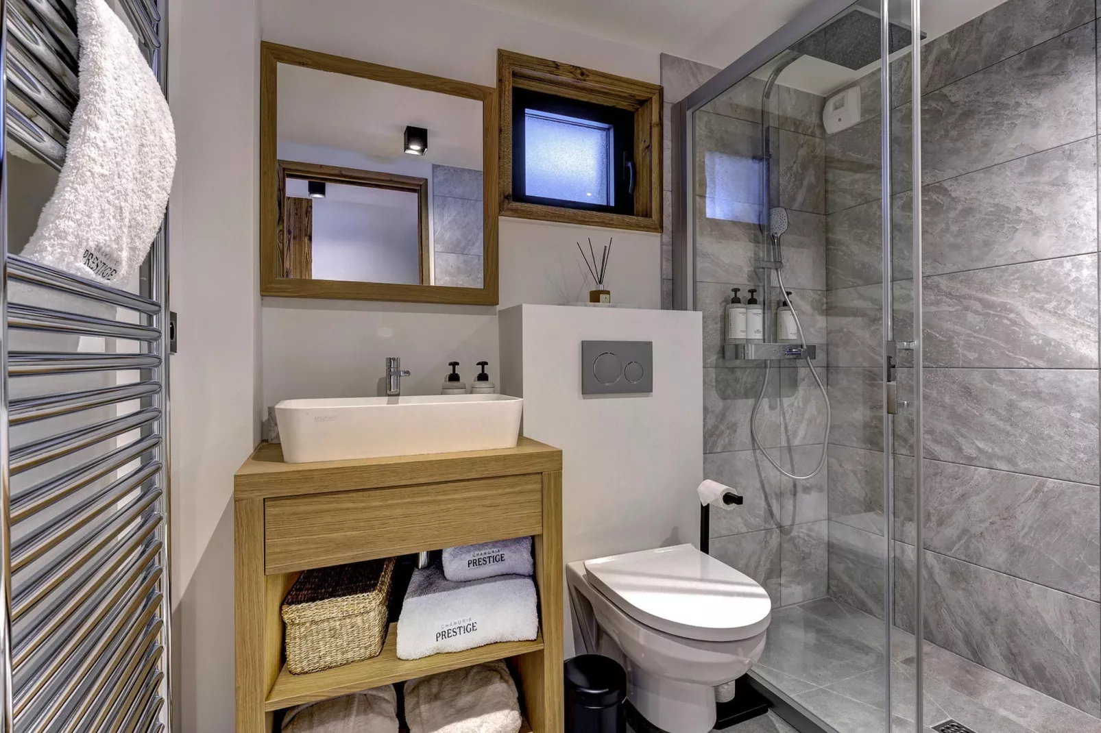 Silver Forest-Bathroom