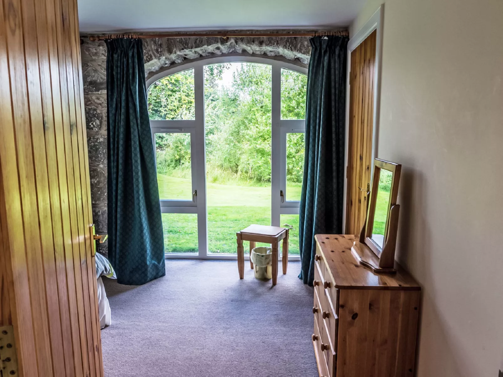 Corrimony View-Dedans