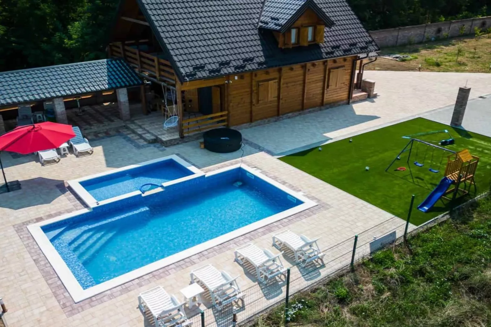 Wooden House Vučedol - Four bedroom villa-Swimming pool