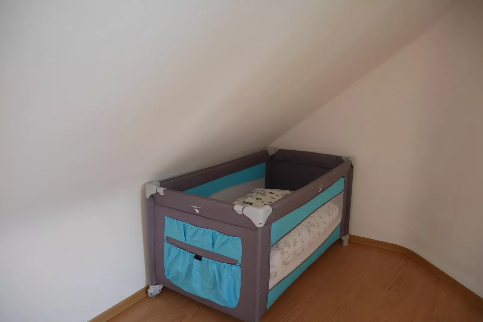 Komfortables Ferienhaus in Douarnenez-Tréboul-Schlafzimmer