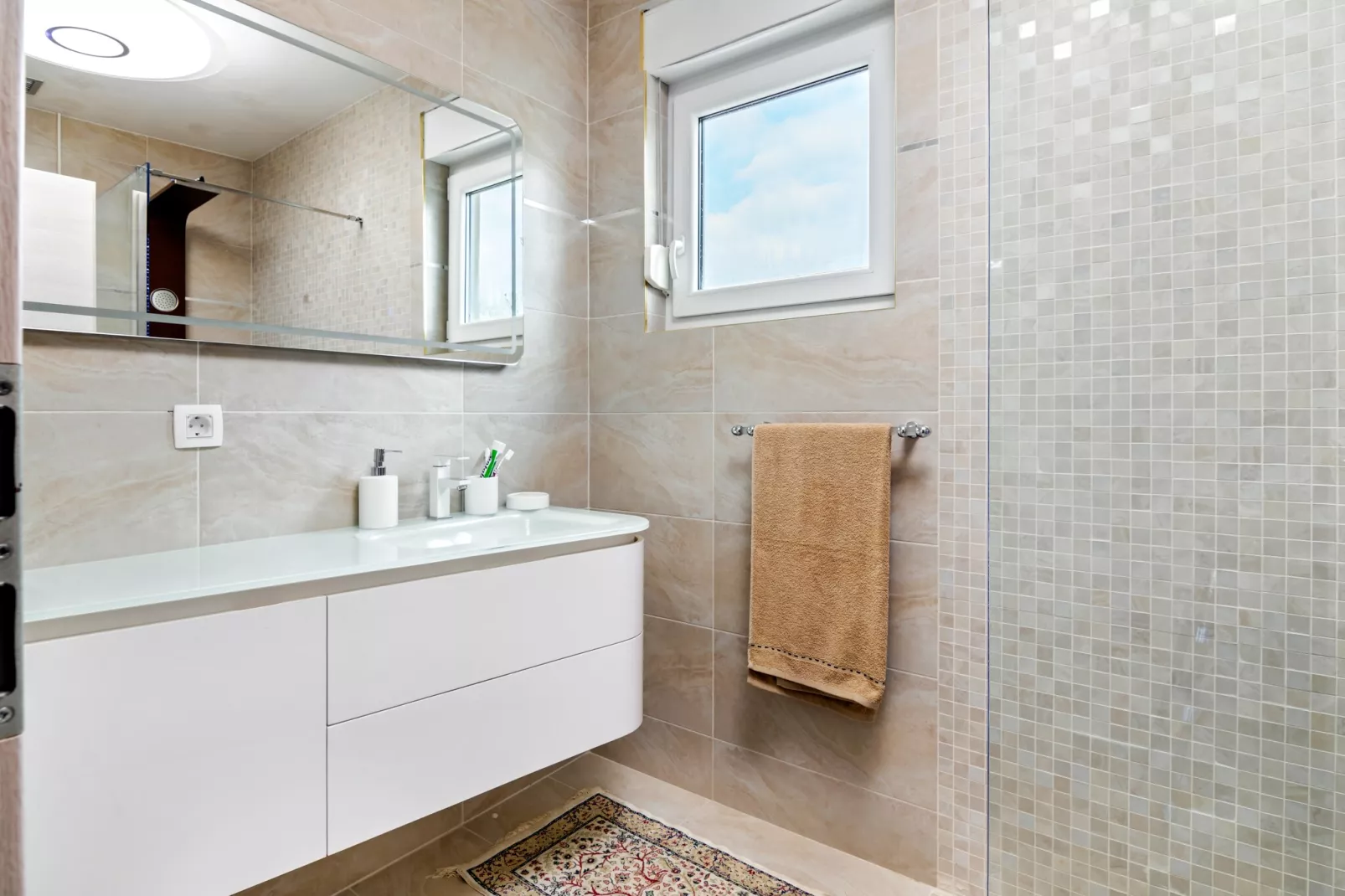 Villa Moon-Badezimmer