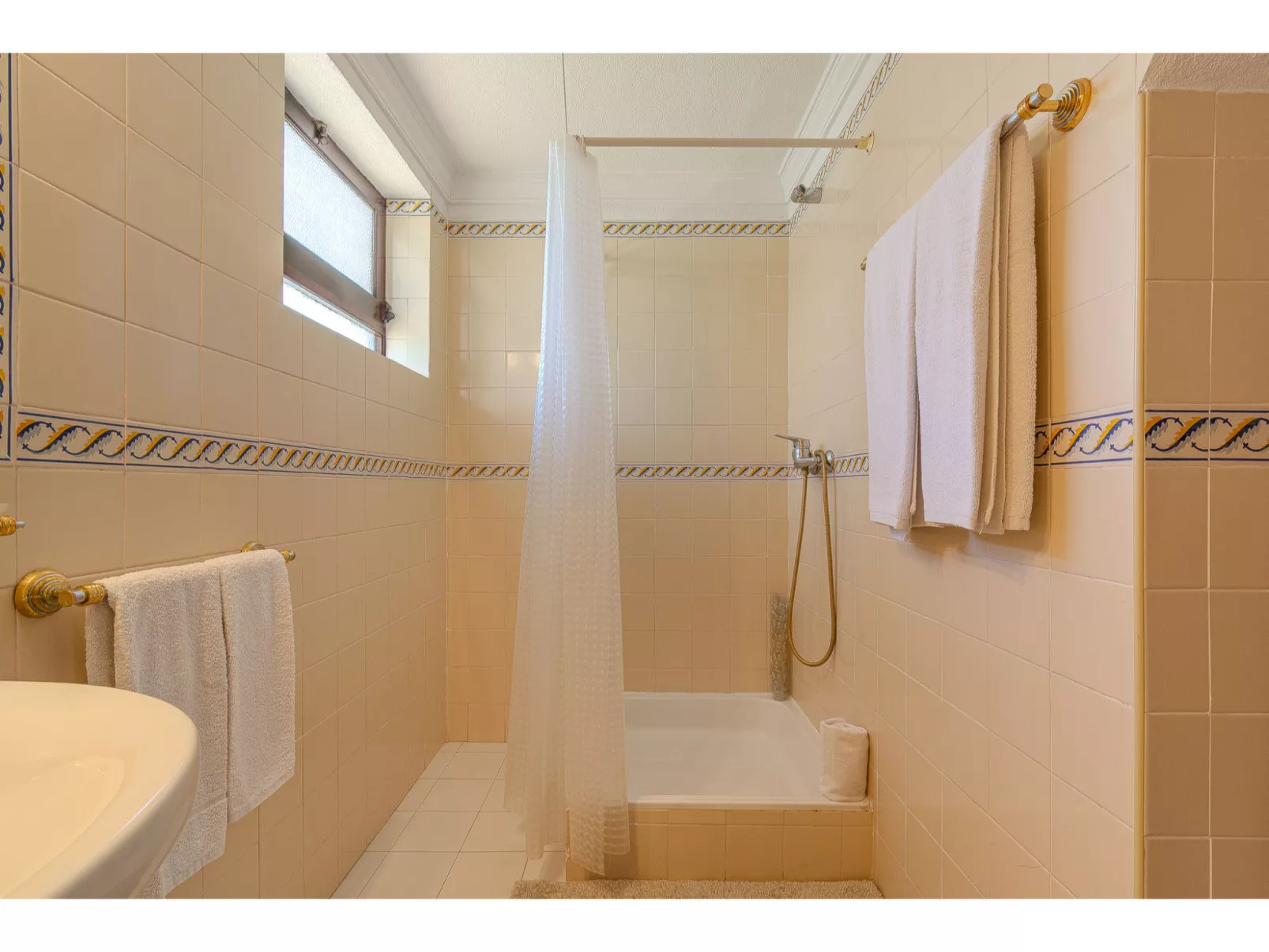 Rita - Sunny Way-Dedans