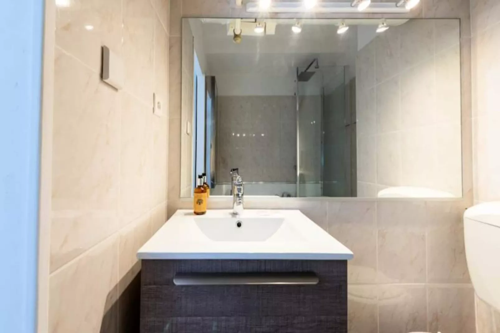 Résidence Appartement Lumineux Centre Cannes-Non tagué