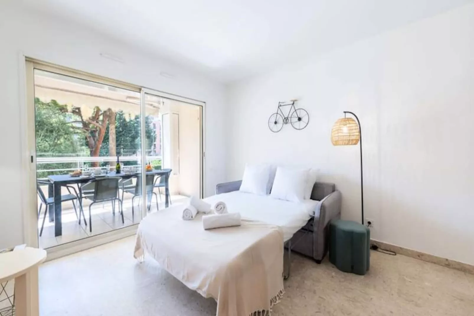 Résidence 2p Résidence Avec Piscine Et Garage, Proche Croisette-Non tagué