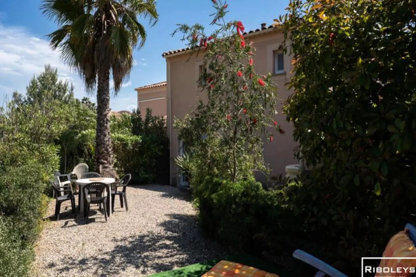 Spacieuse Villa Au C&oelig;ur Du Golf De B&eacute;ziers-Untagged