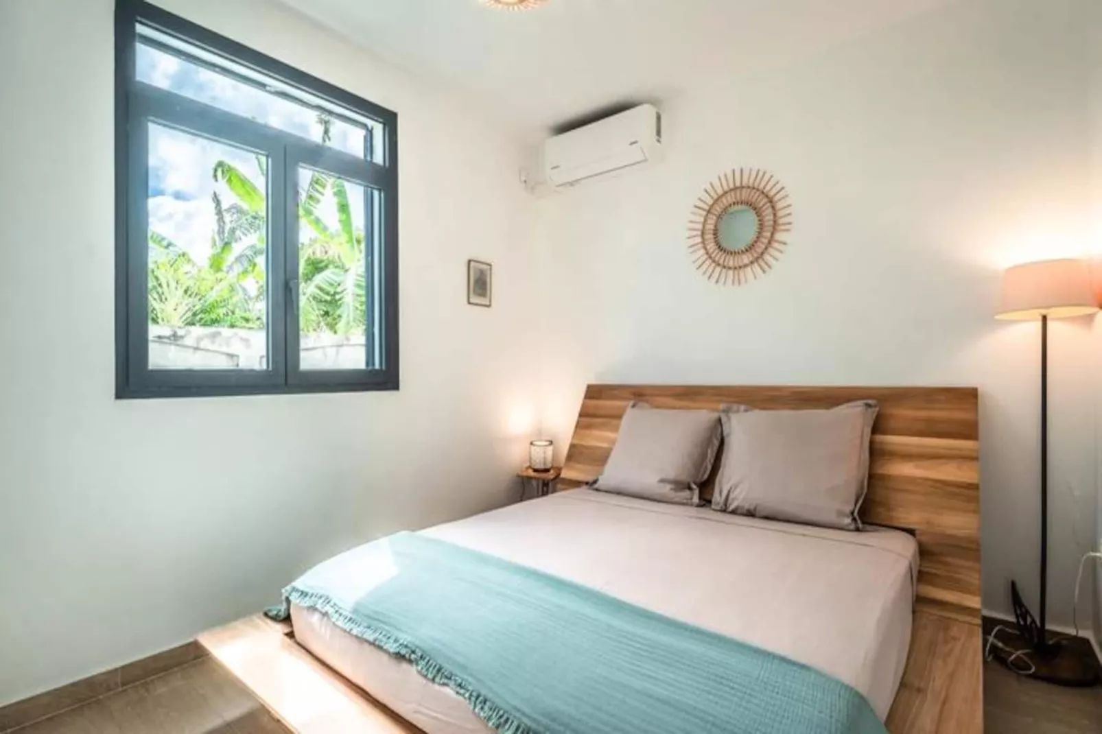 Villa Kassav-Non tagué