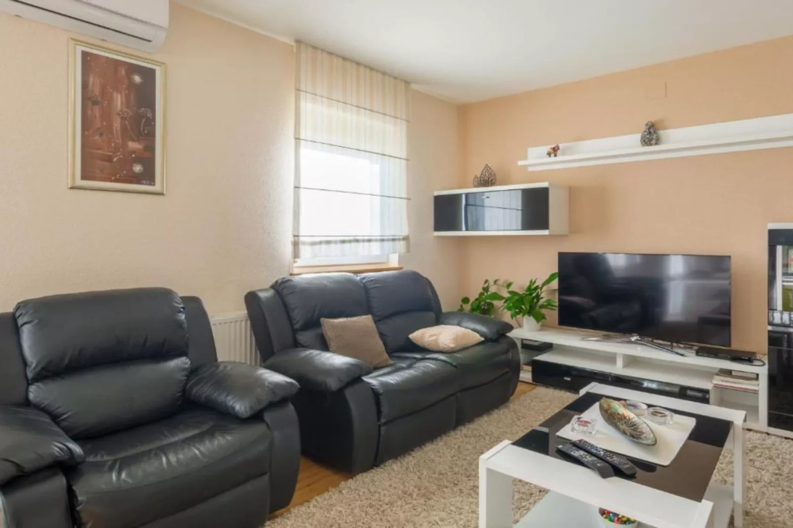 Holiday House BALEN with Swimming Pool - Six Bedroom Holiday House With Pool-Im Freien