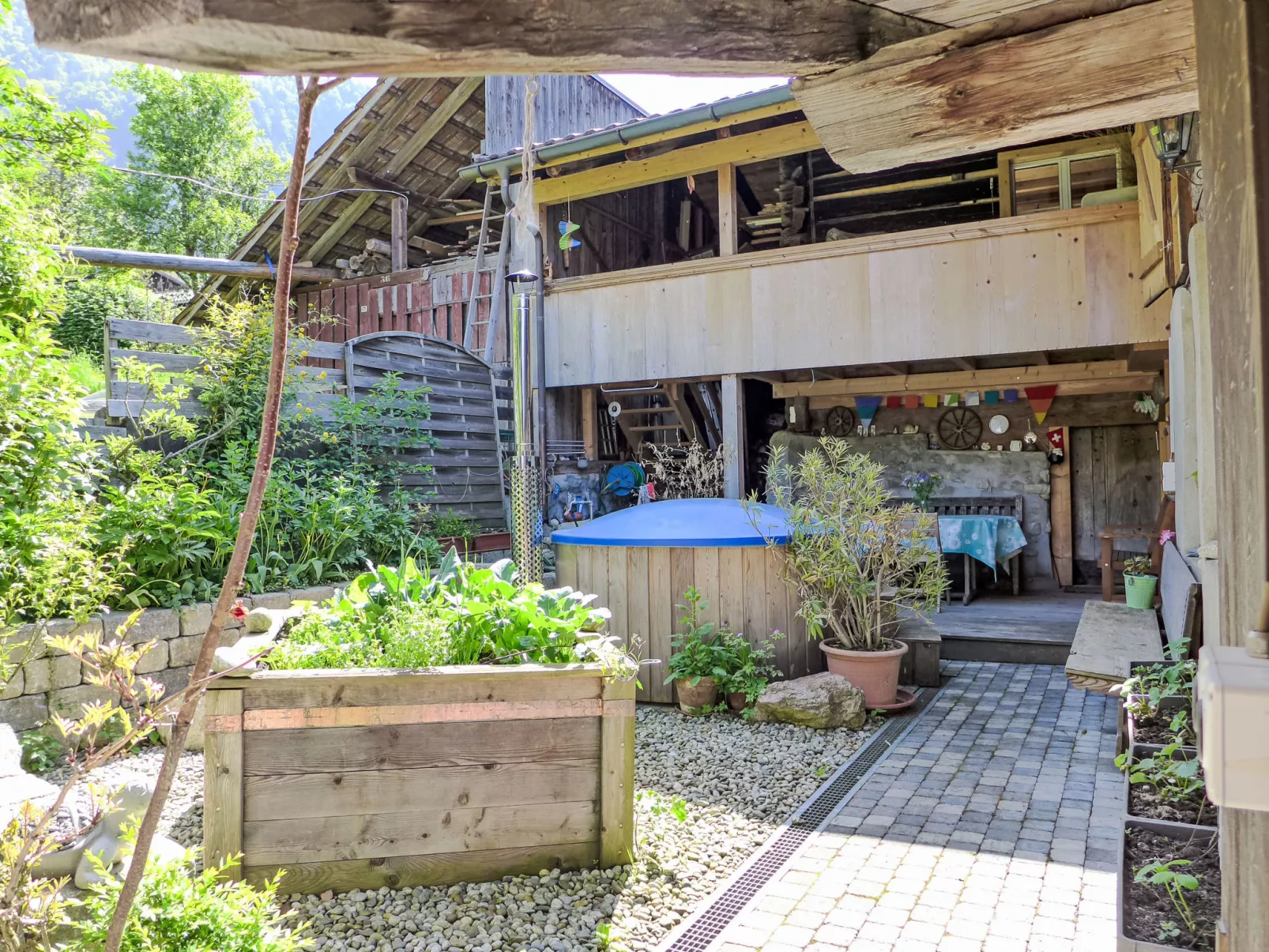 Beim Thor Gross-Dehors