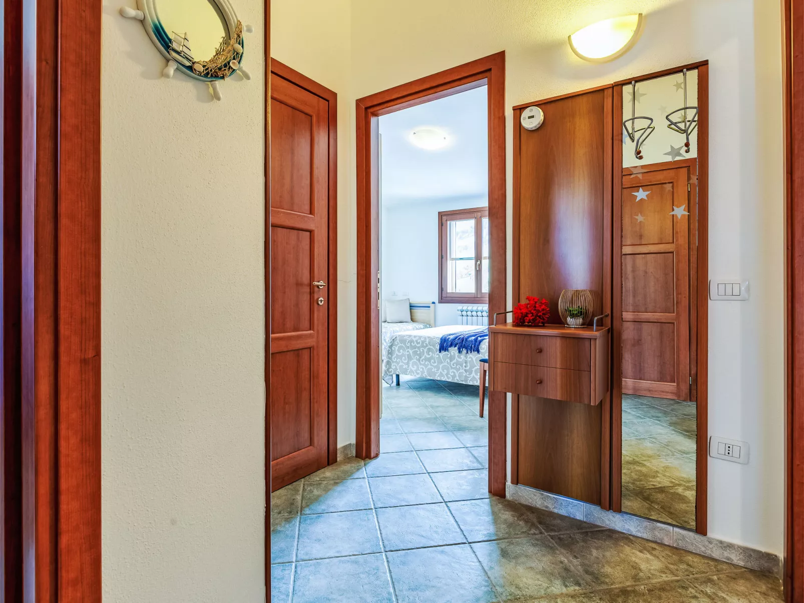 Su Sguardu 'e su Mari-Drinnen