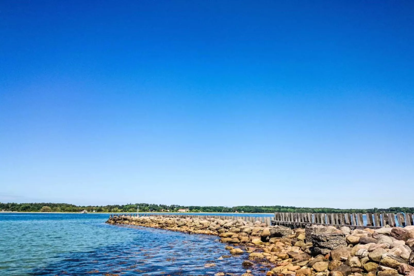 Charming Harbor Cottage-By Traum-Water view