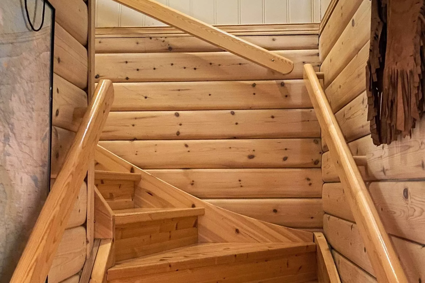 30653-PØLSEBU-Intérieur