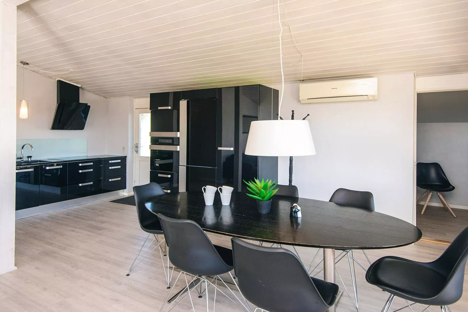 Renovated Summerhouse in Hejlsminde - By Traum Ferienwohnungen-Indoor