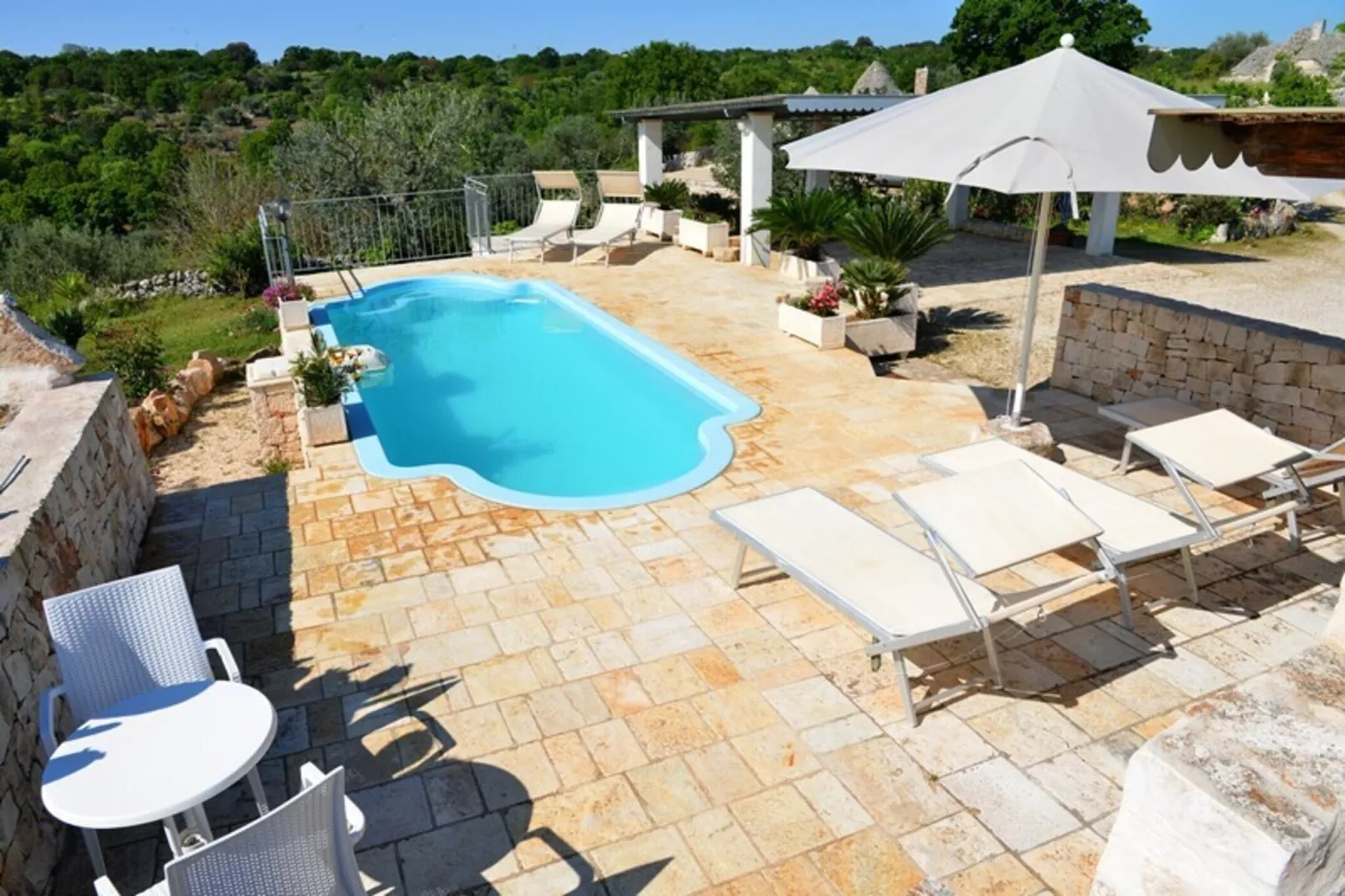 Holiday home Cisternino-Trullo Ulivo Antico-Piscine