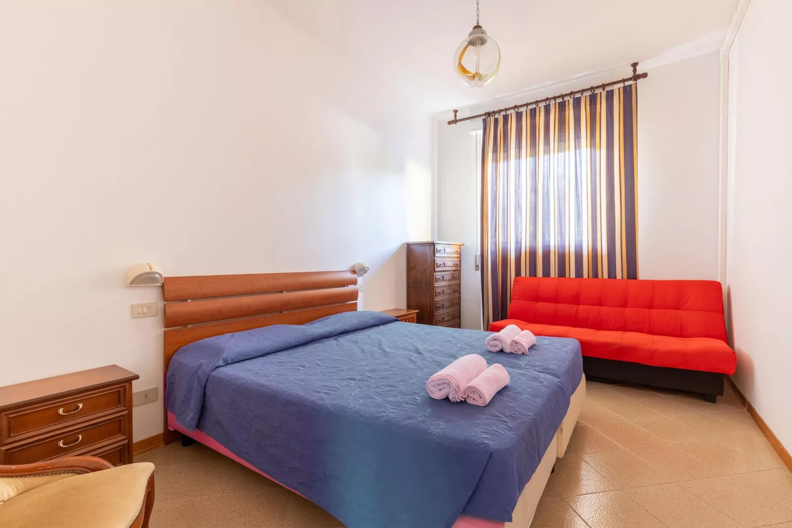 Casa Tommaso - Quadri P T - 8 pax-Schlafzimmer