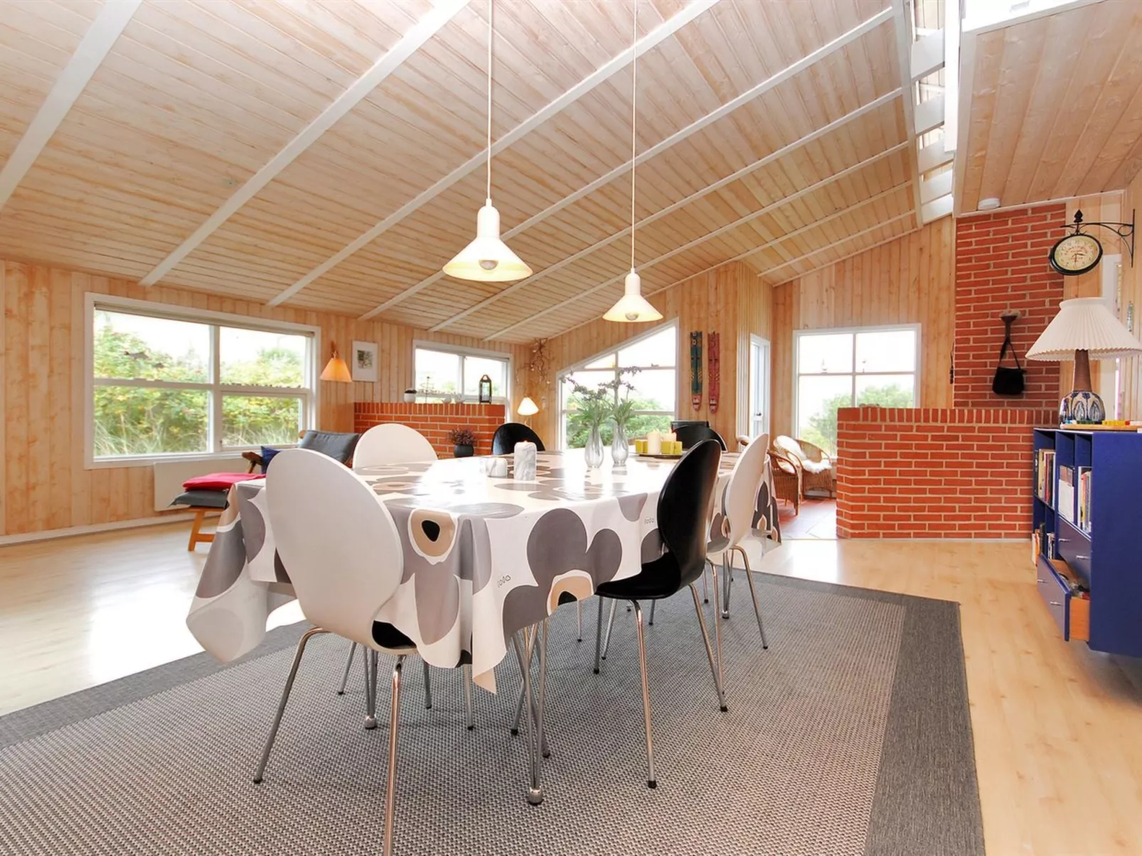 "Dode" - 225m from the sea-Inside