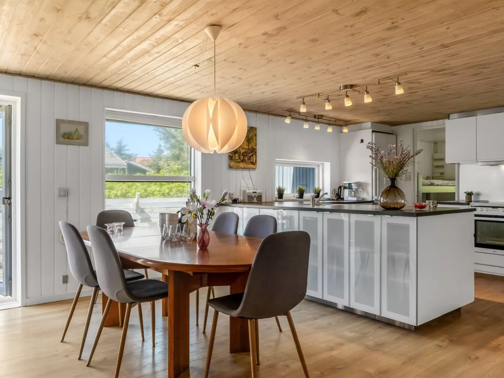 "Vilhelmiina" - 350m from the sea-Inside