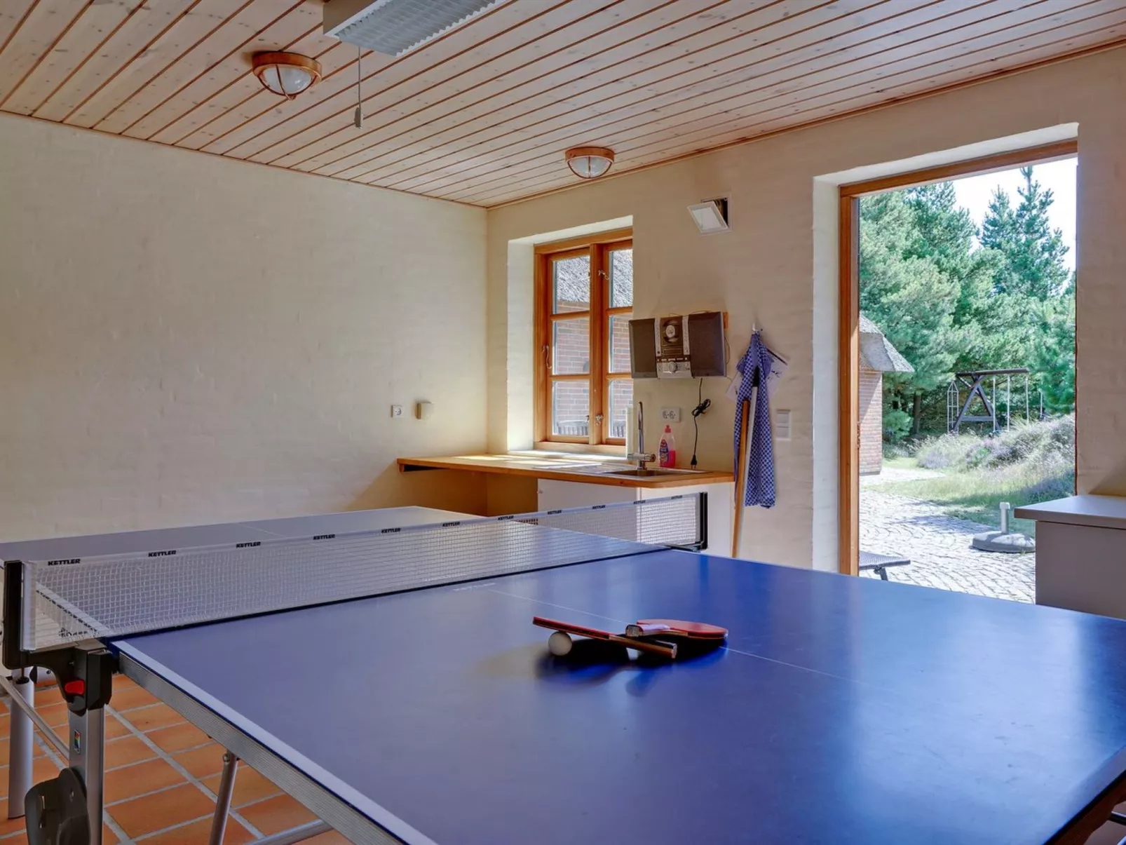 "Siegried" - 2.2km from the sea-Inside