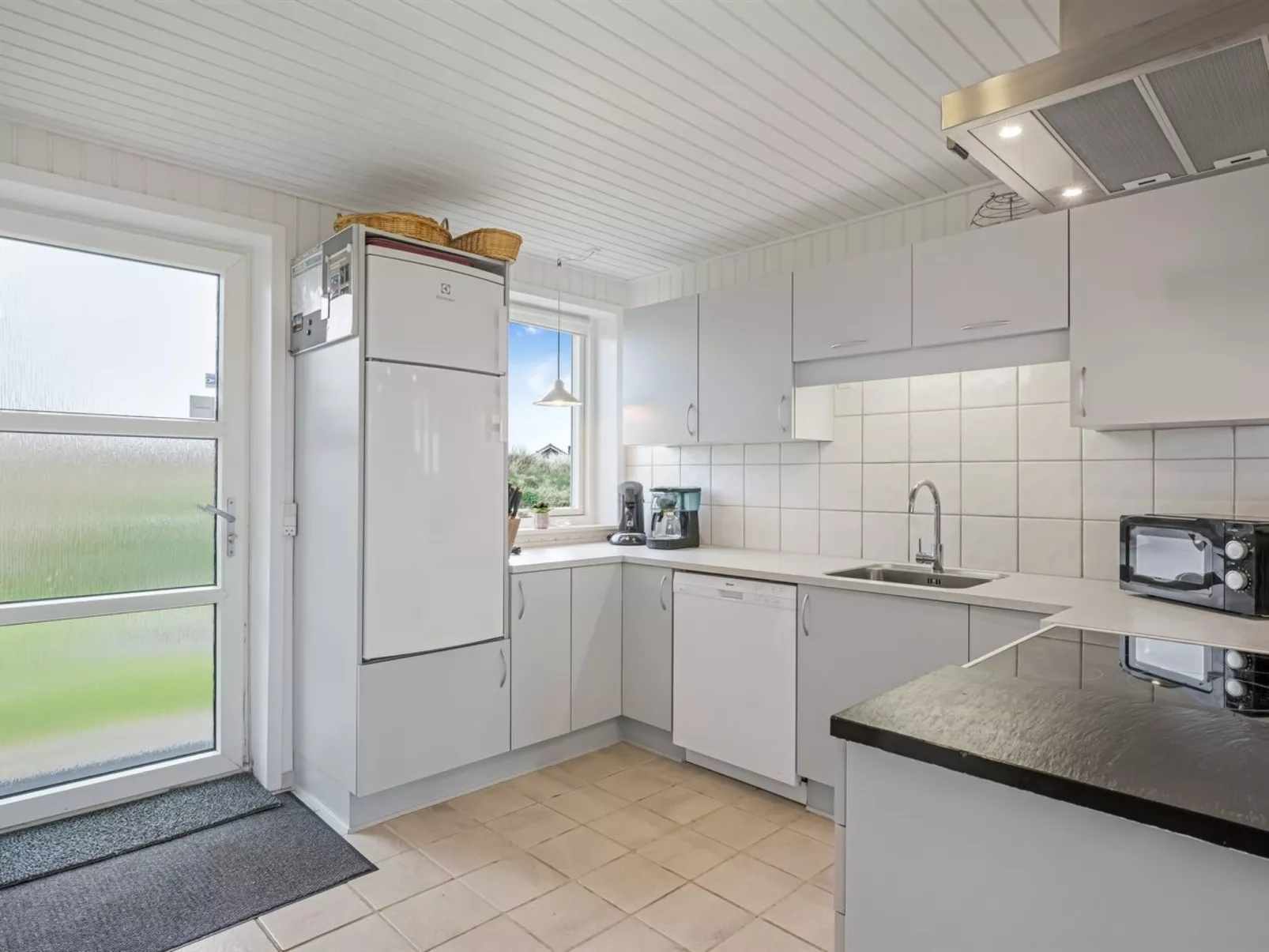 "Gottfreda" - 330m to the fjord-Inside