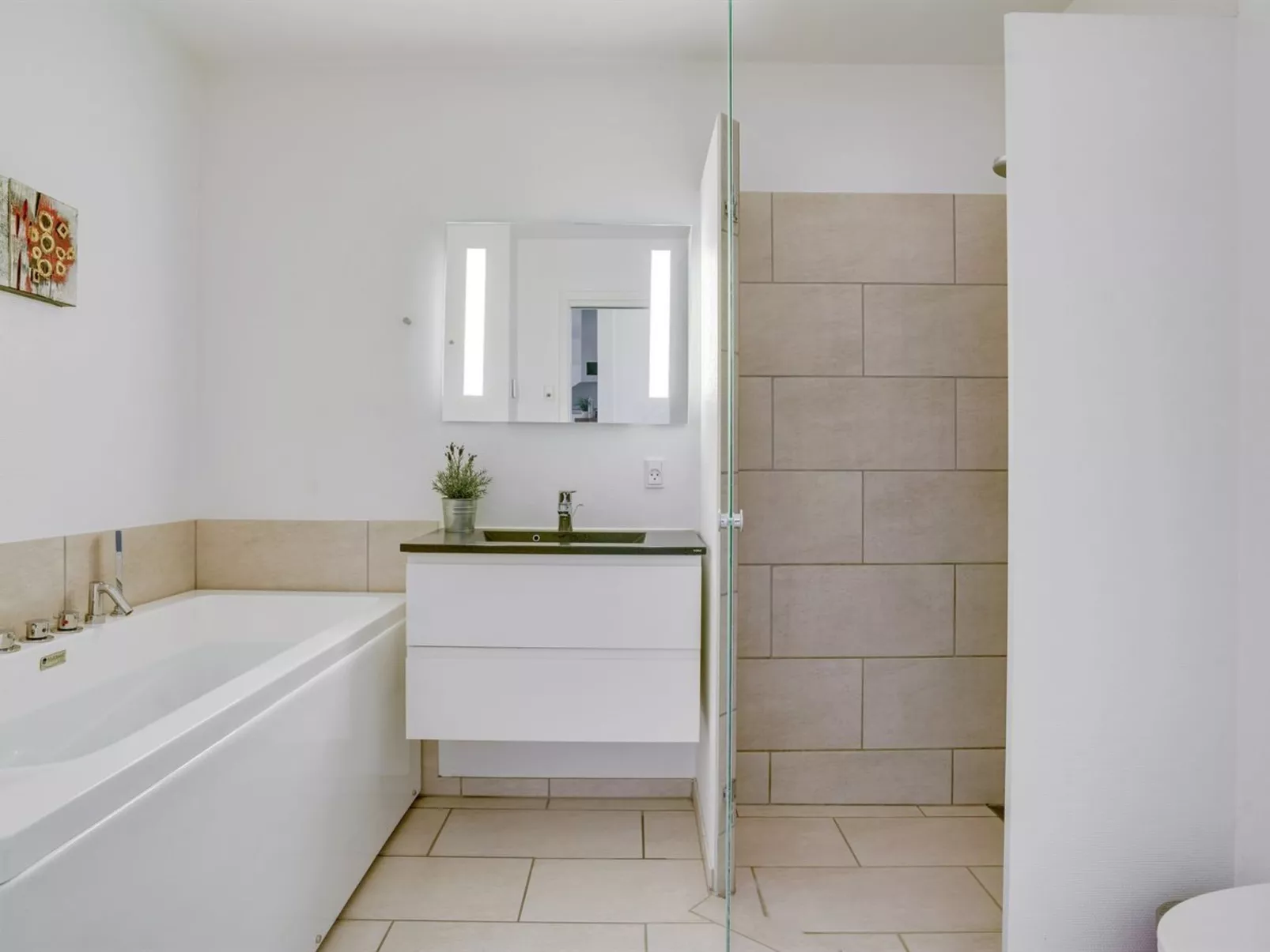 "Allyson" - 450m from the sea-Dedans