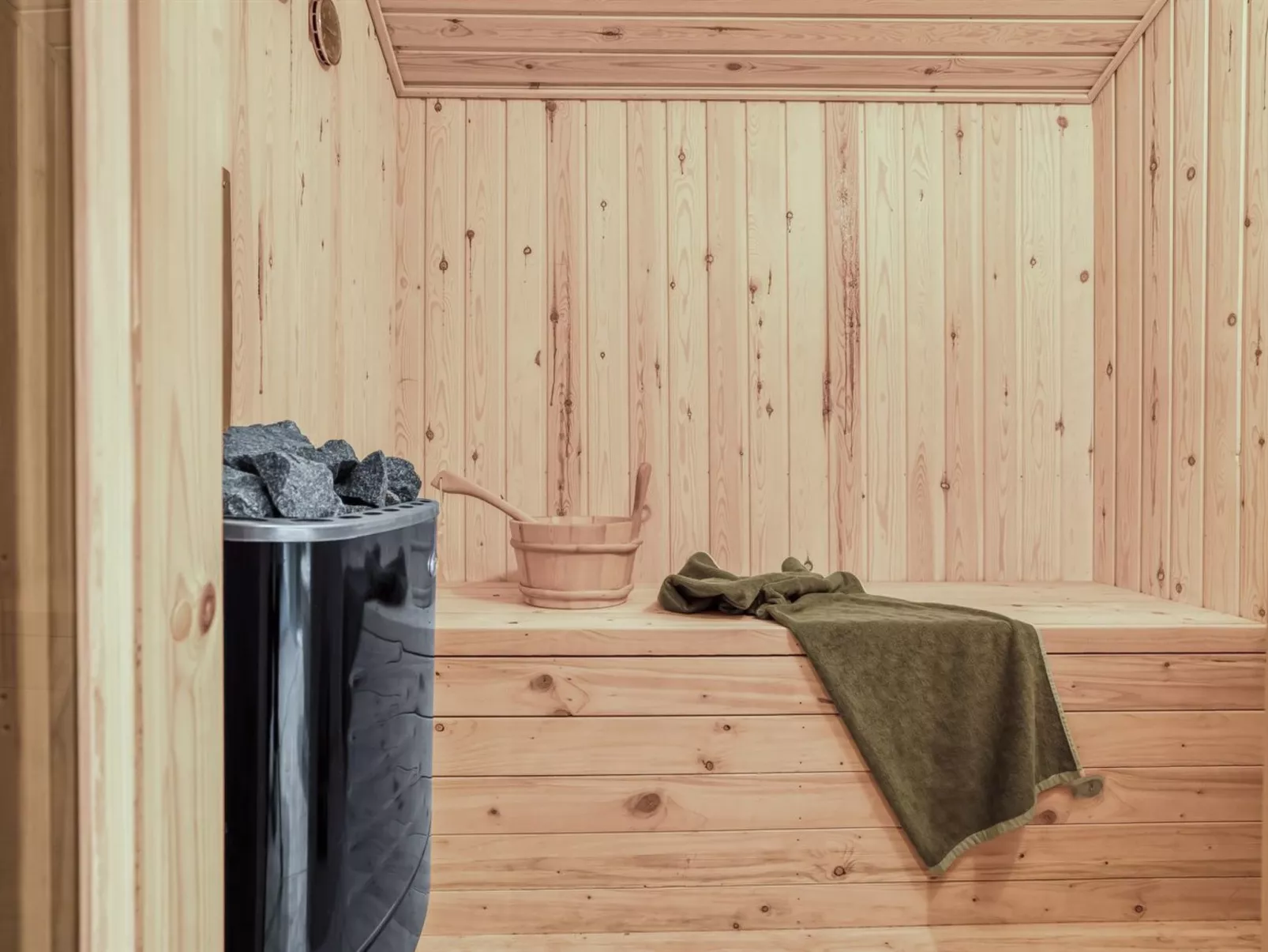 "Birghir" - 1.5km from the sea-Inside