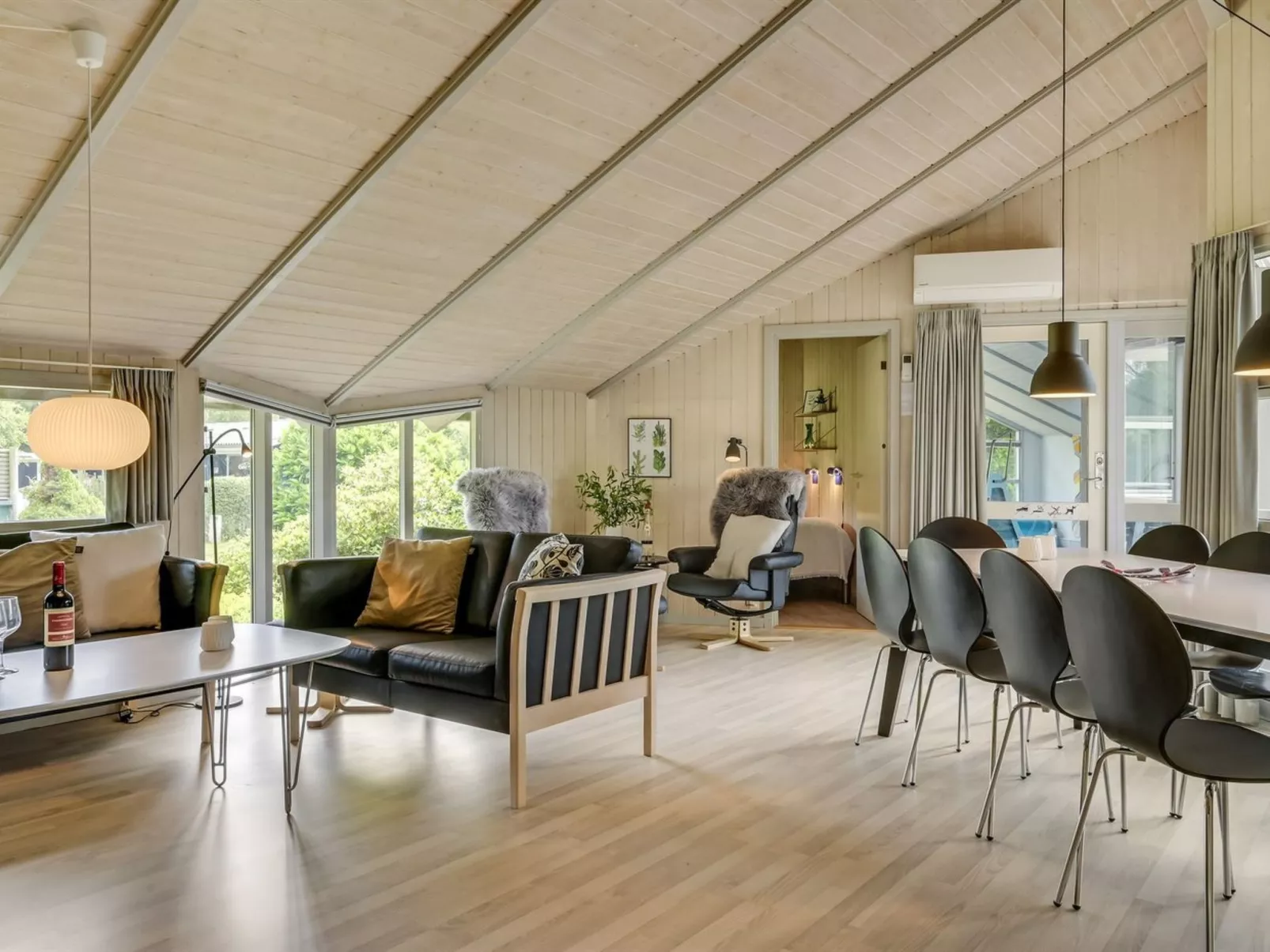 "Joakim" - 350m from the sea-Inside